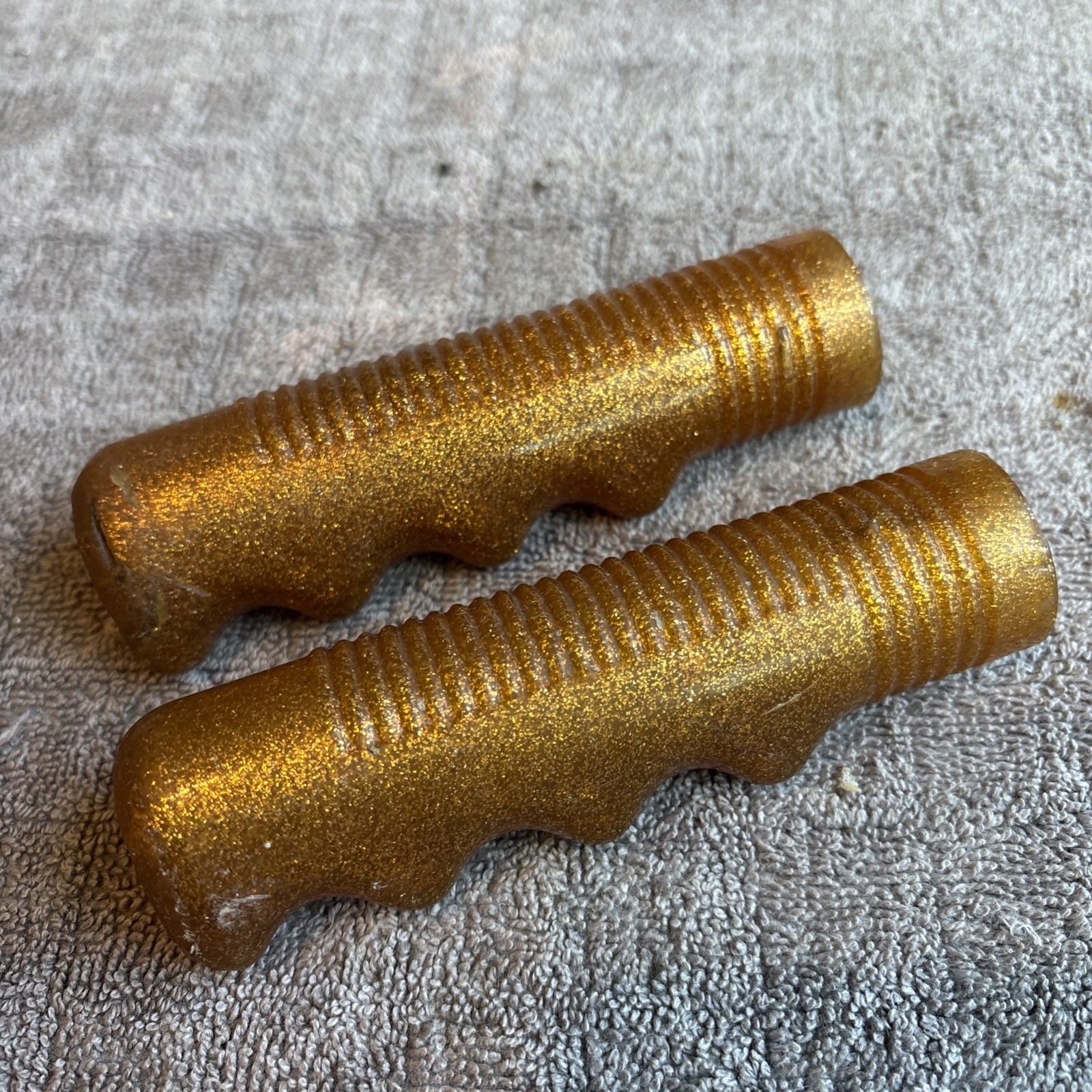 Gold Bicycle Hand Grips 4 5/8” – Huffy Murray Muscle Bike 1970’s