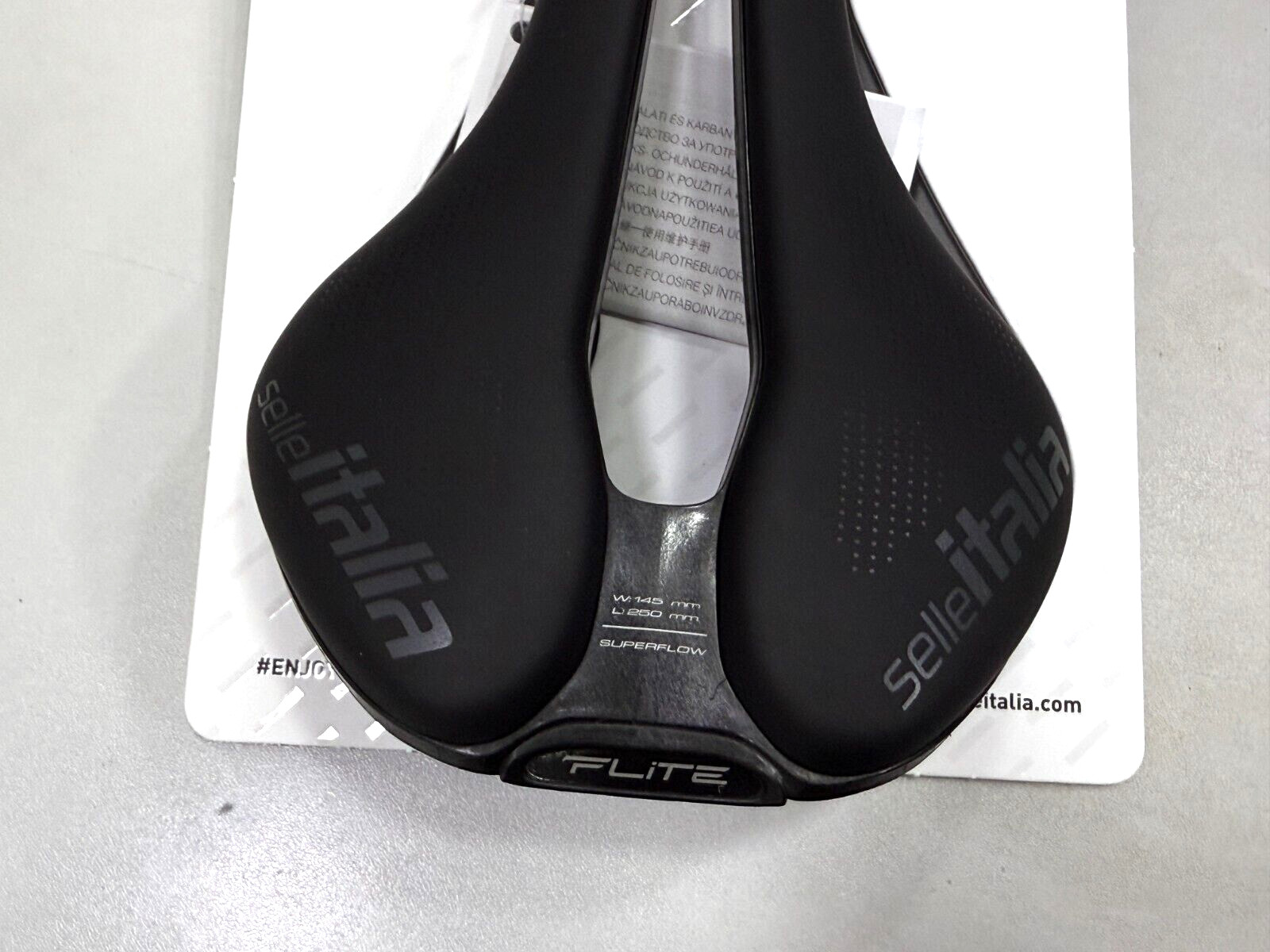 Selle Italia Flite Boost TM Superflow Manganese Rail Saddle L3 (145x250mm) Black