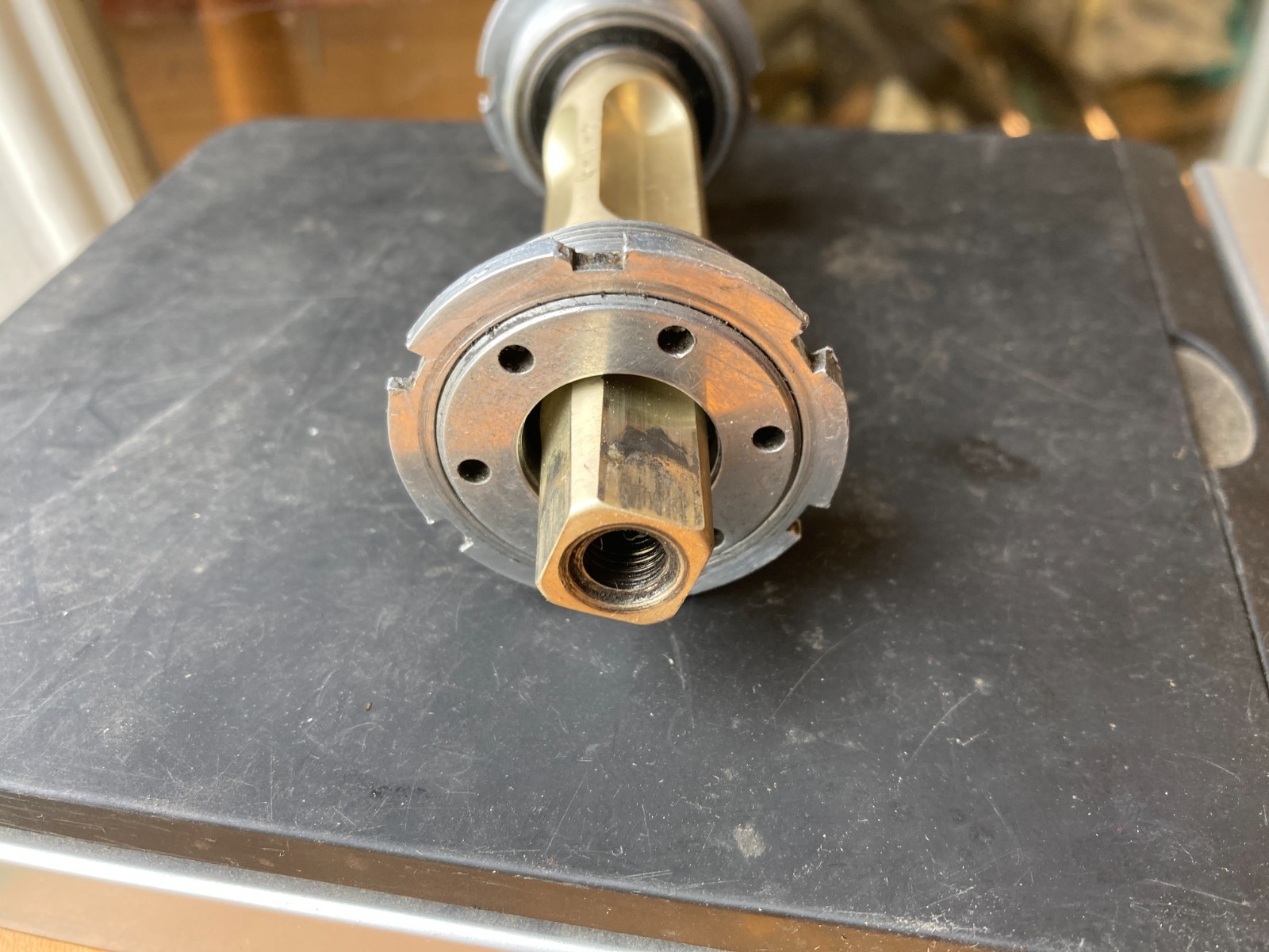 Sampson Stratics Titanium Bottom Bracket BSA 68mm x 122.5mm