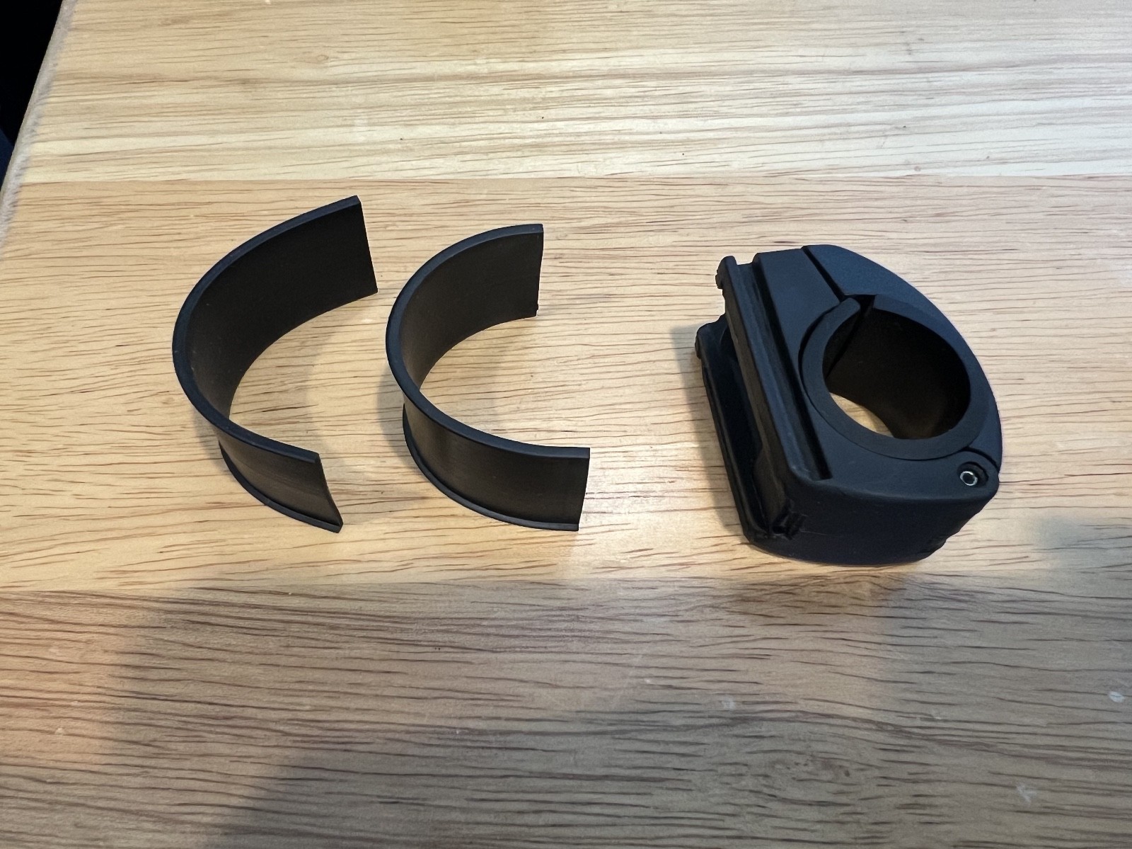 Used Cateye Model H-17 Mount for Bike Light and rubber accessories.