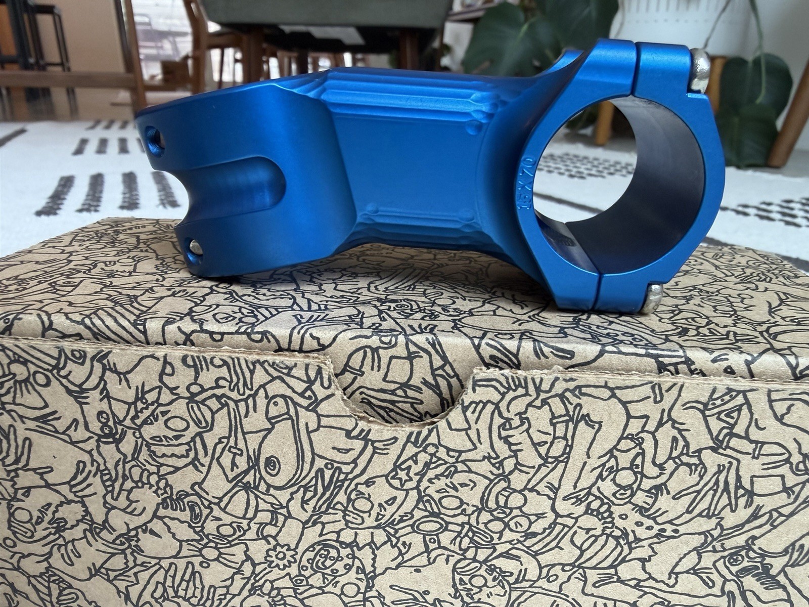 Paul Boxcar Stem – 70mm, 15 Degree, 31.8 Clamp – Blue!