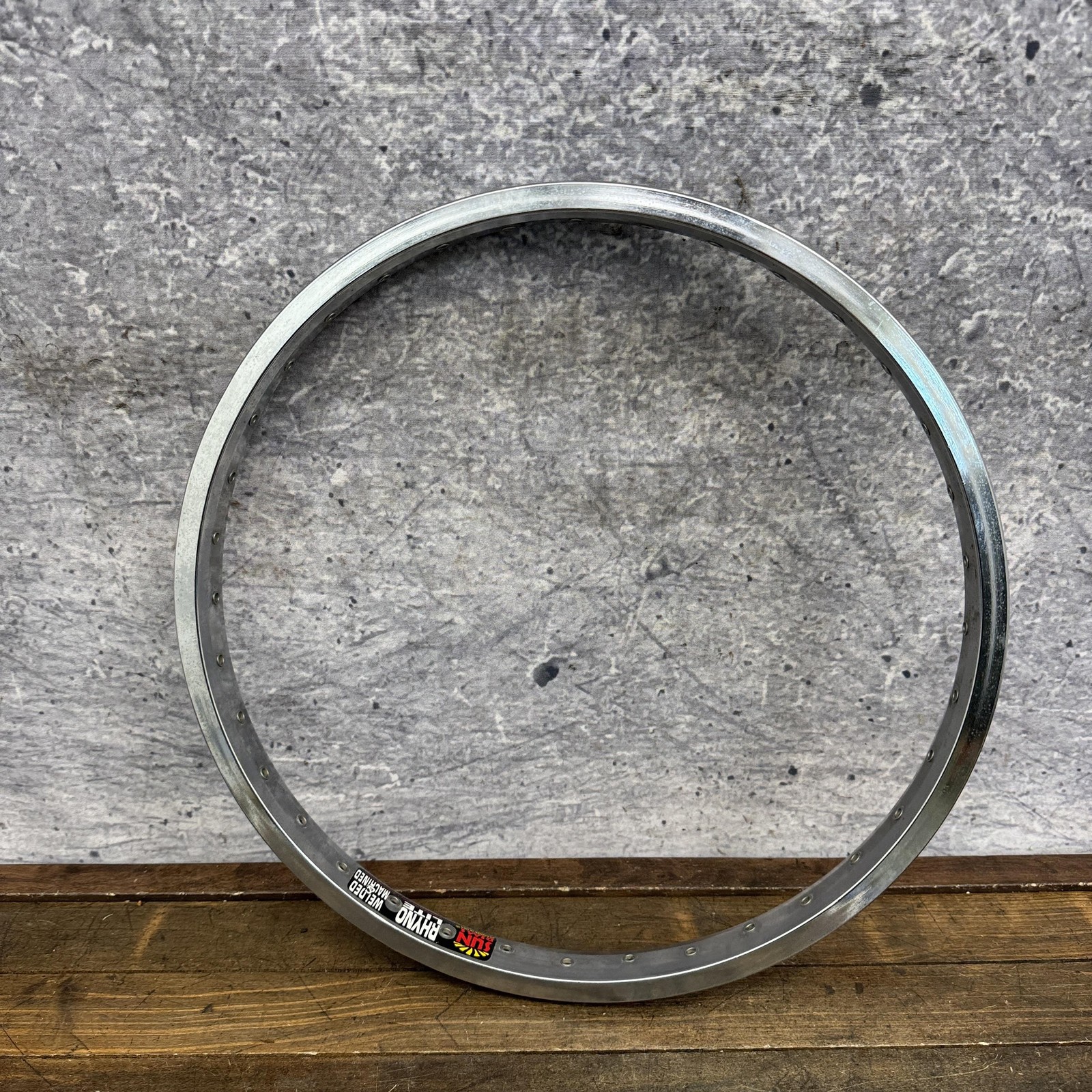 Vintage Sun Rims Rhyno Lite 20in BMX Rim 36H Doulle Wall Chrome Mid School Alloy