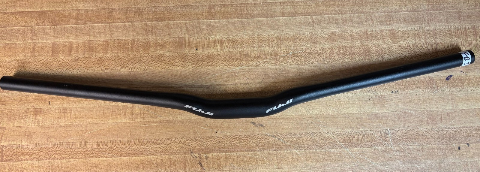 Fuji Aluminum MTB Riser Bar 710 x 31.8 mm 9 degree Sweep 25 mm Rise FB3