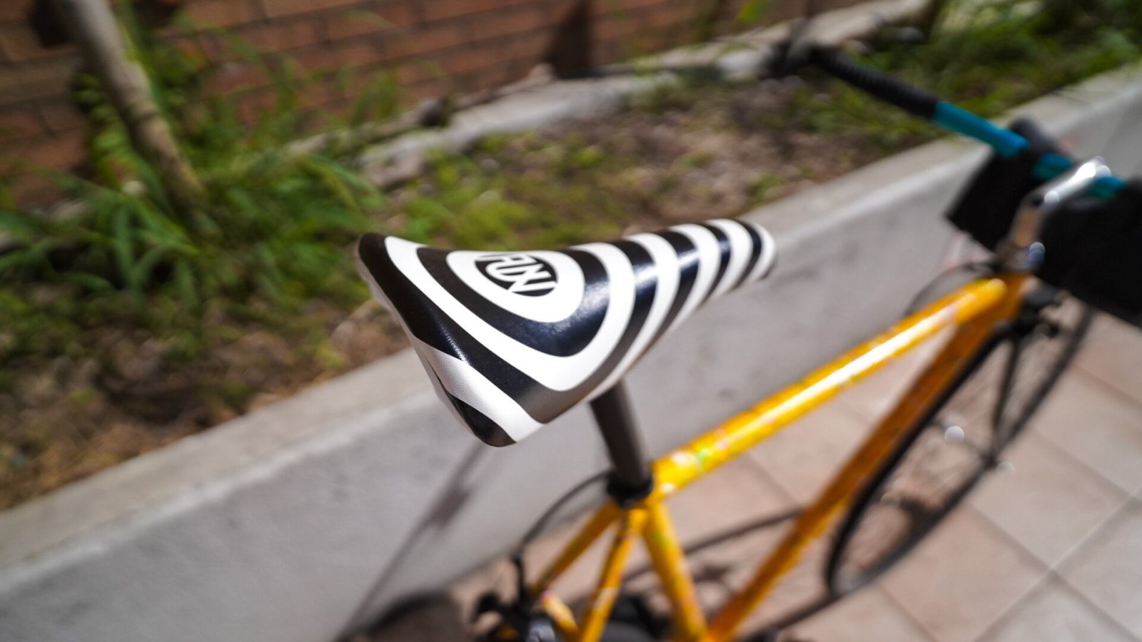 FUN EASY Monograph Saddle Fixie BMX Road Bike Bicyle Seat Custom Parts from JPN