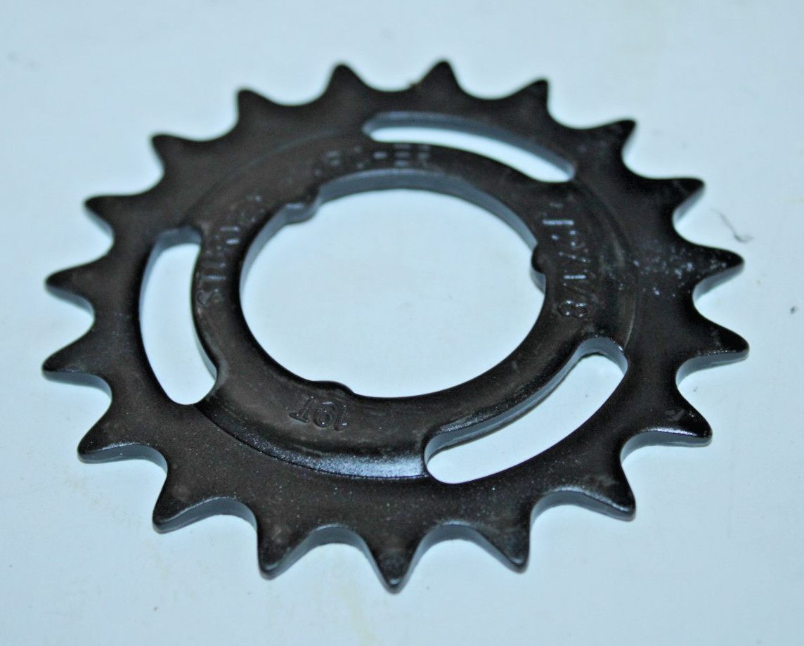 Sturmey Archer HSL719 19T Sprocket Offset Black 1/2×1/8″ Steel NWOT VTG Cruisers