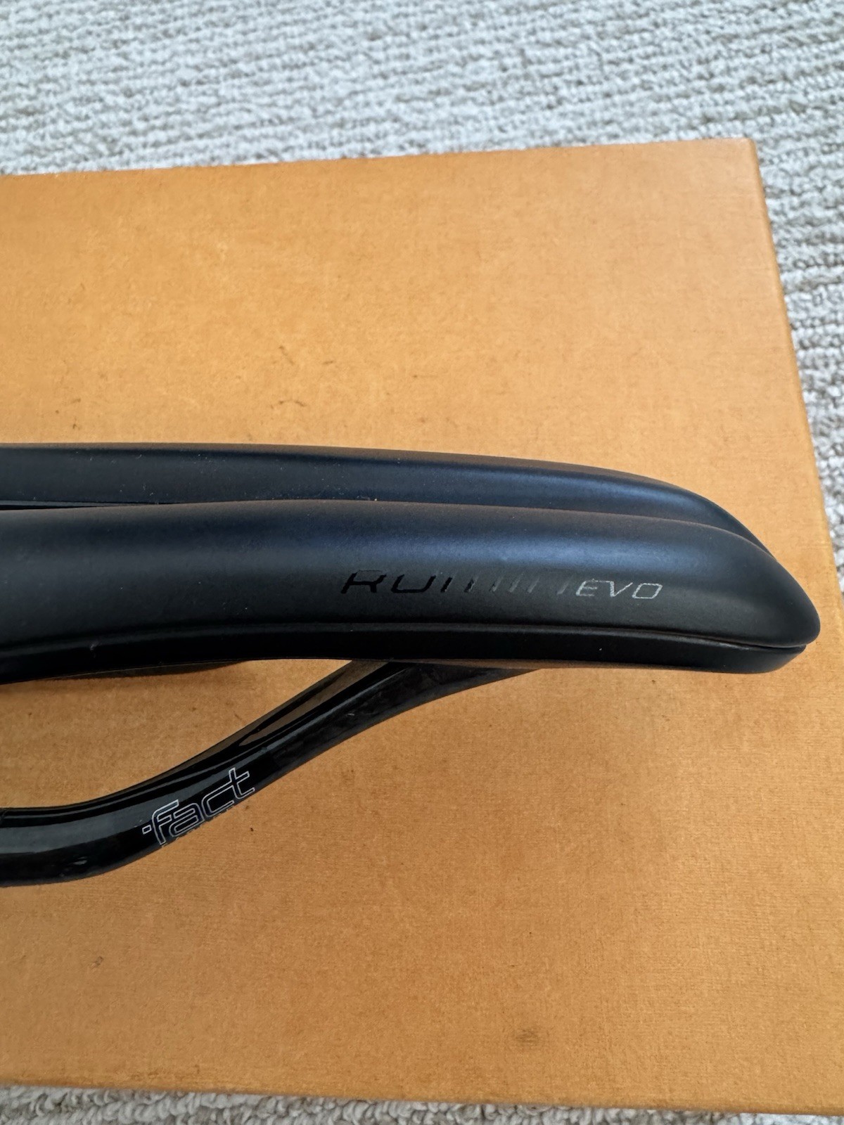 Specialized S Works Romin Evo 143mm Saddle Carbon Rail