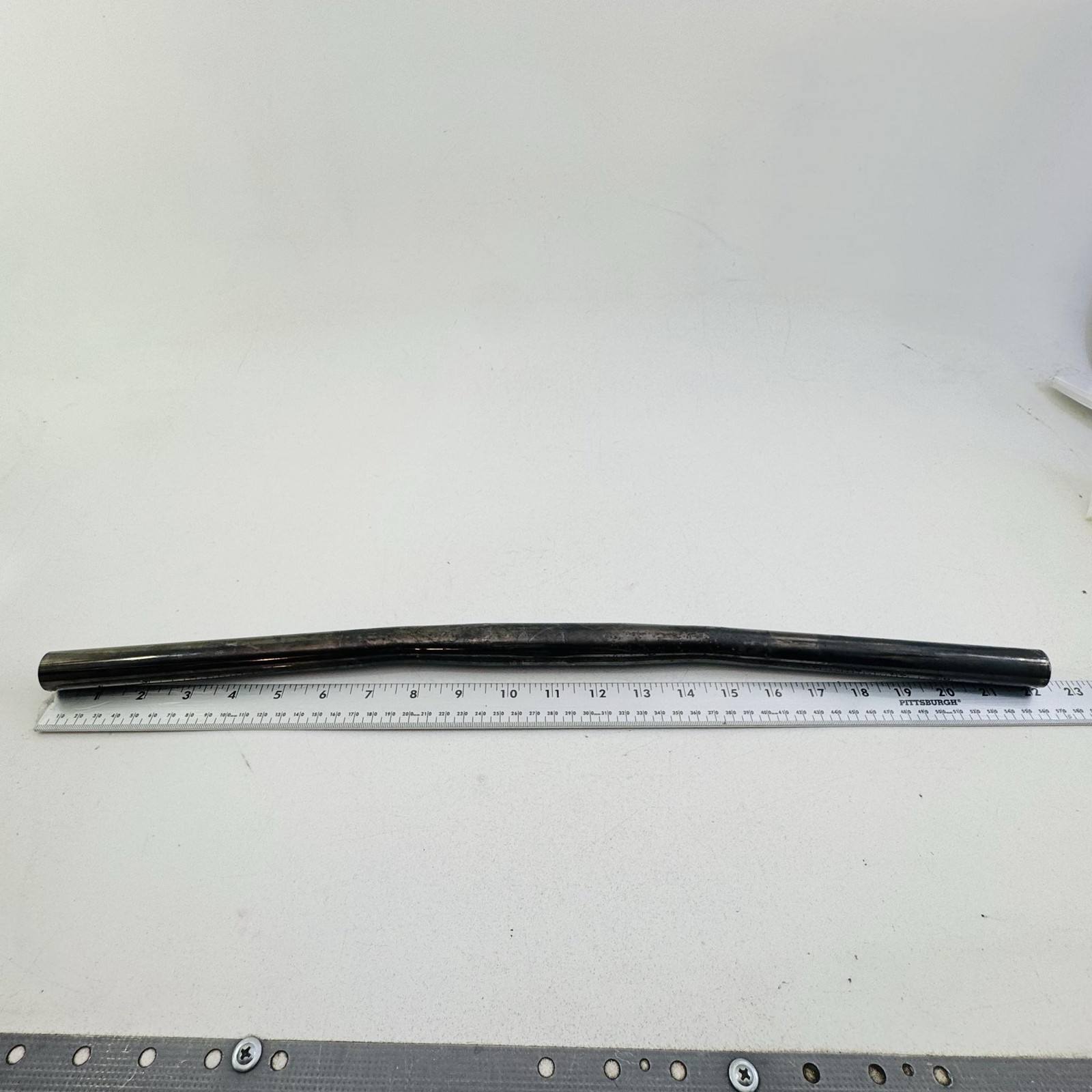 Vintage True Temper MTB Flat Handlebar 560mm 25.4mm Gloss Black Steel USA A63