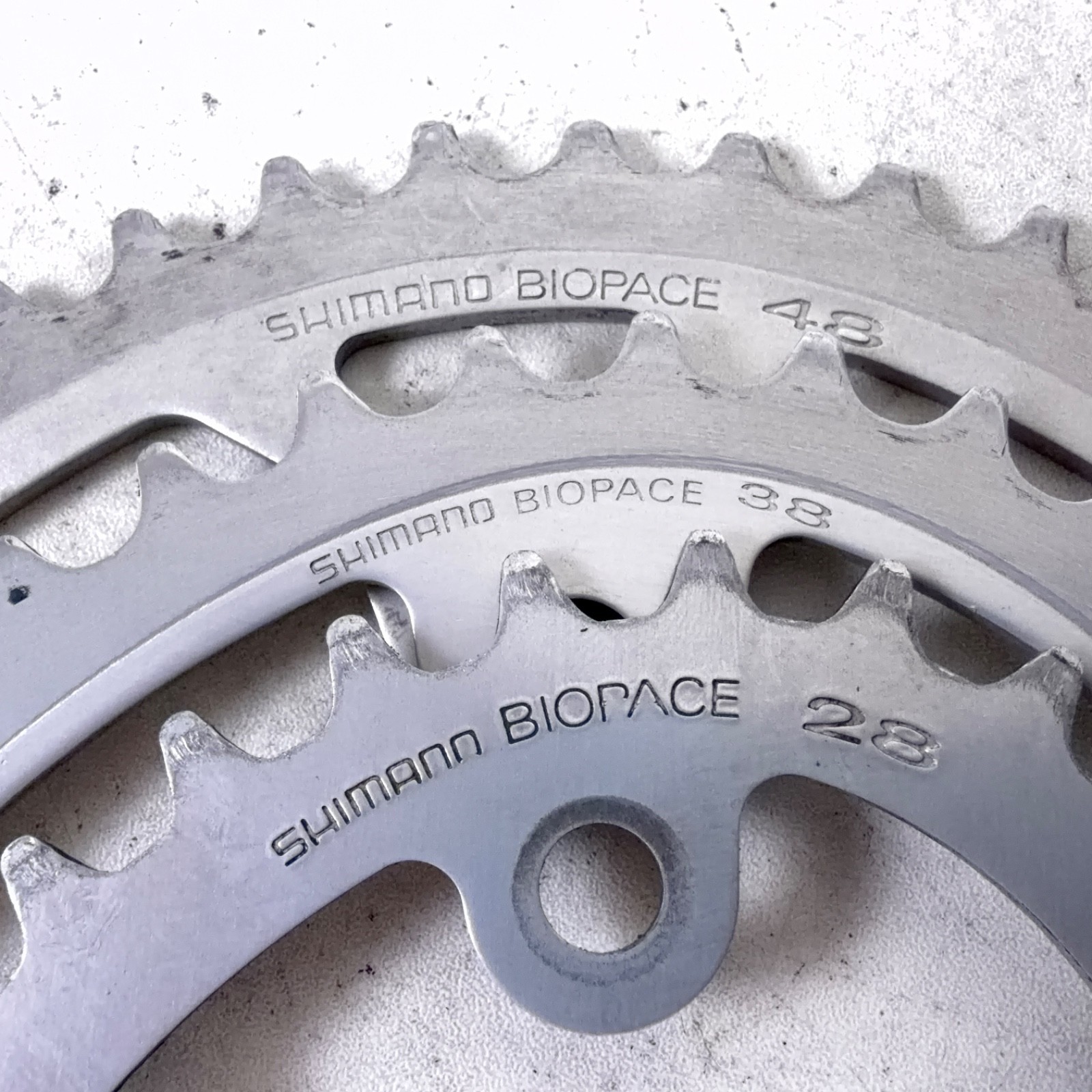 Shimano Biopace Triple Chainring Set 110/74 BCD Alloy 48/38/28t w/ Screws