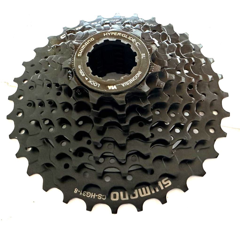 Shimano Altus CS-HG31 Cassette / 8 Speed / 11-32t / Black Bike New
