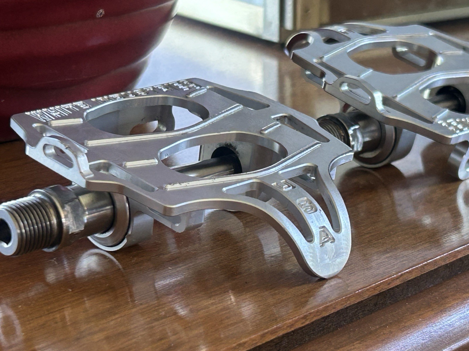 White Industries Urban Platform pedals