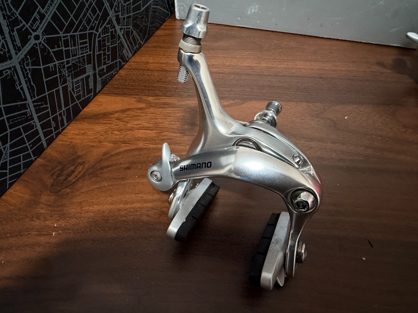 Shimano BR-R600 Mid Reach 47-57mm Mid/long Reach Brake Calipers