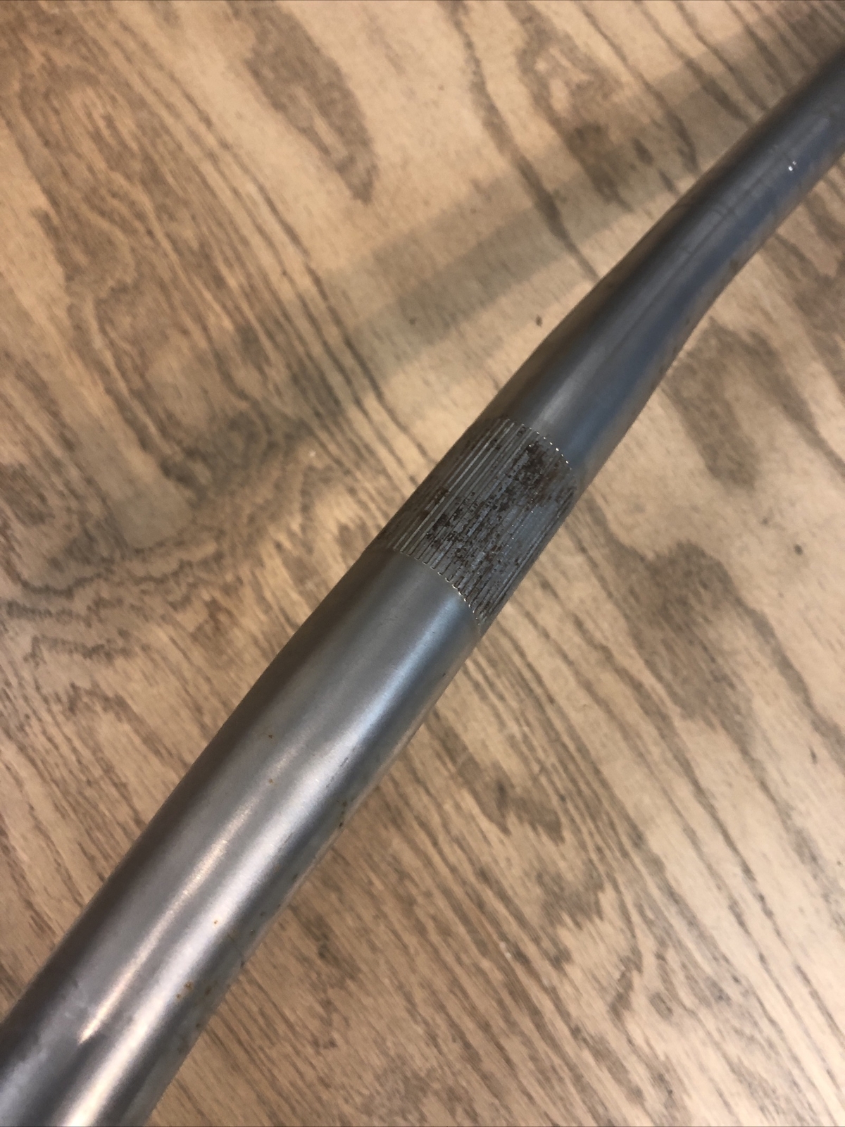 HL Steel Mountain Bike ￼Flat Bar Handlebar 25.4mm 560mm 6°