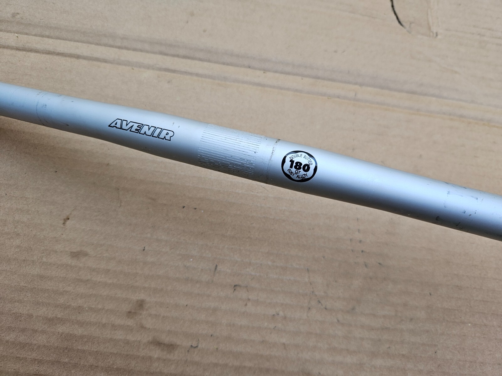 Vintage Avenir 56cm Mountain Bike Handlebar Flat Bars Aluminum 180g made in USA