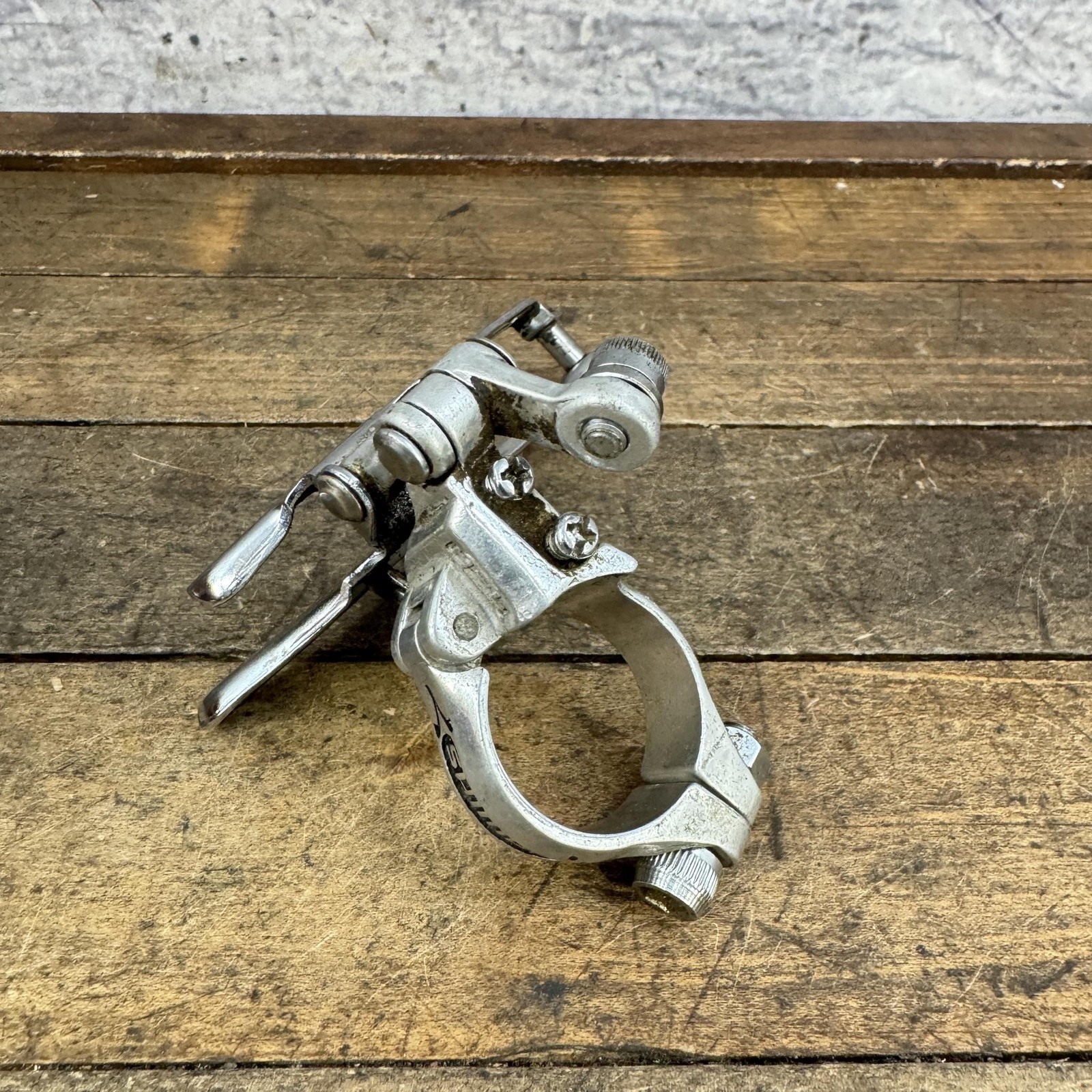 Vintage Shimano 600 Front Derailleur Arabesque 28.6 Clamp Bottom 6s Japan