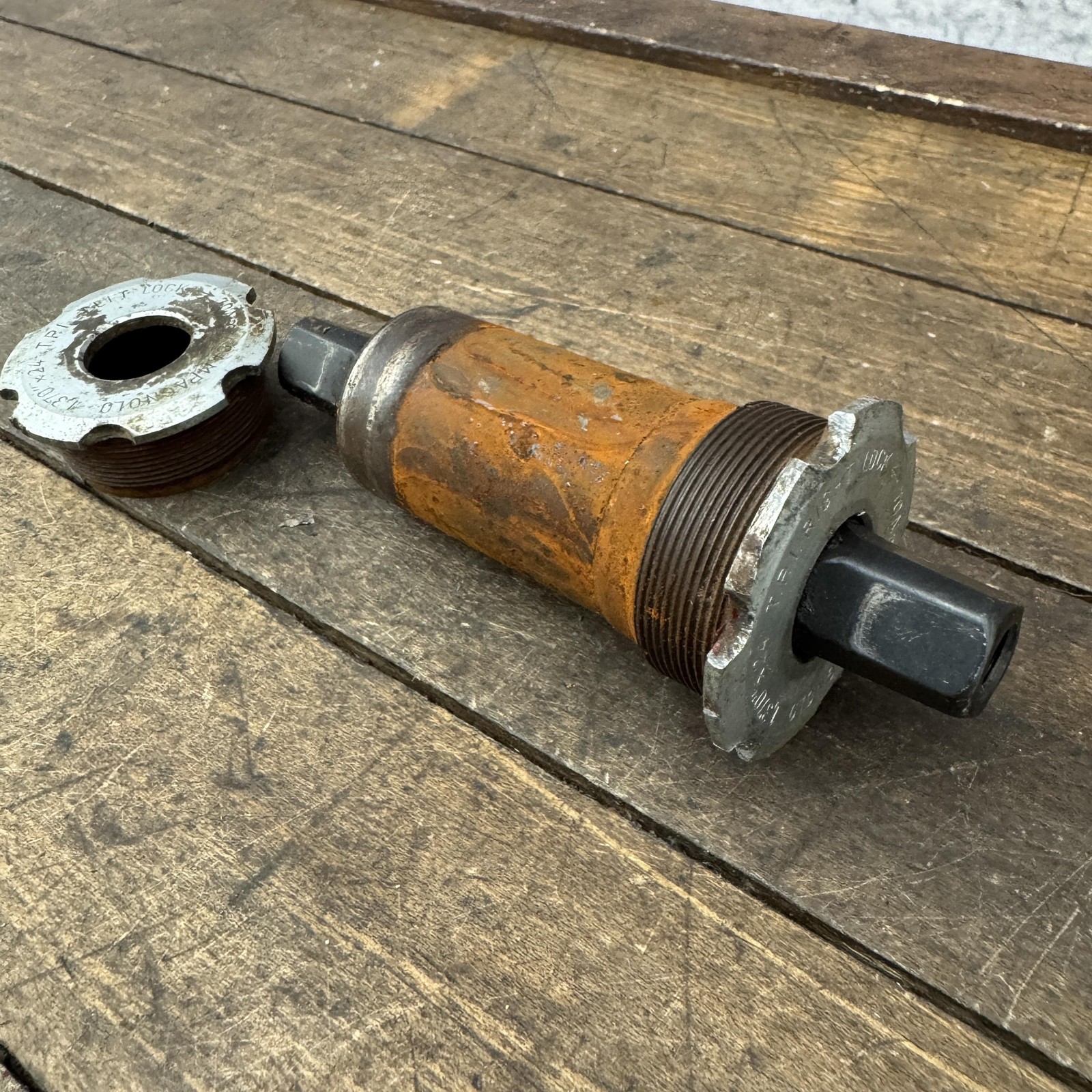 Campagnolo Square Taper Bottom Bracket 1.370×24 TPI English Thread BB BSA