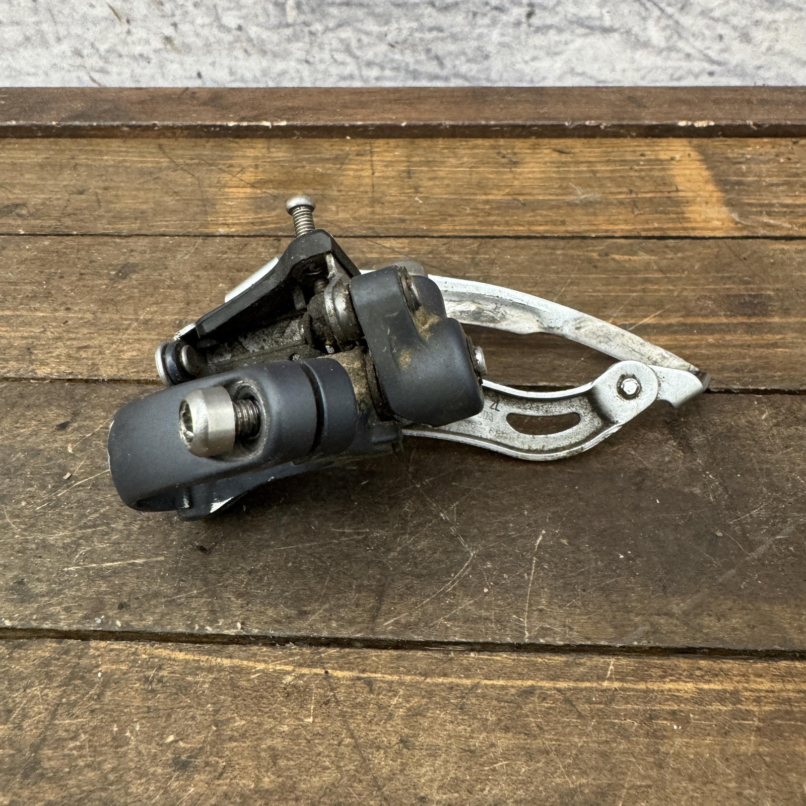Shimano Deore LX Front Derailleur Clamp On 31.8 Triple Bottom Pull Japan 120g