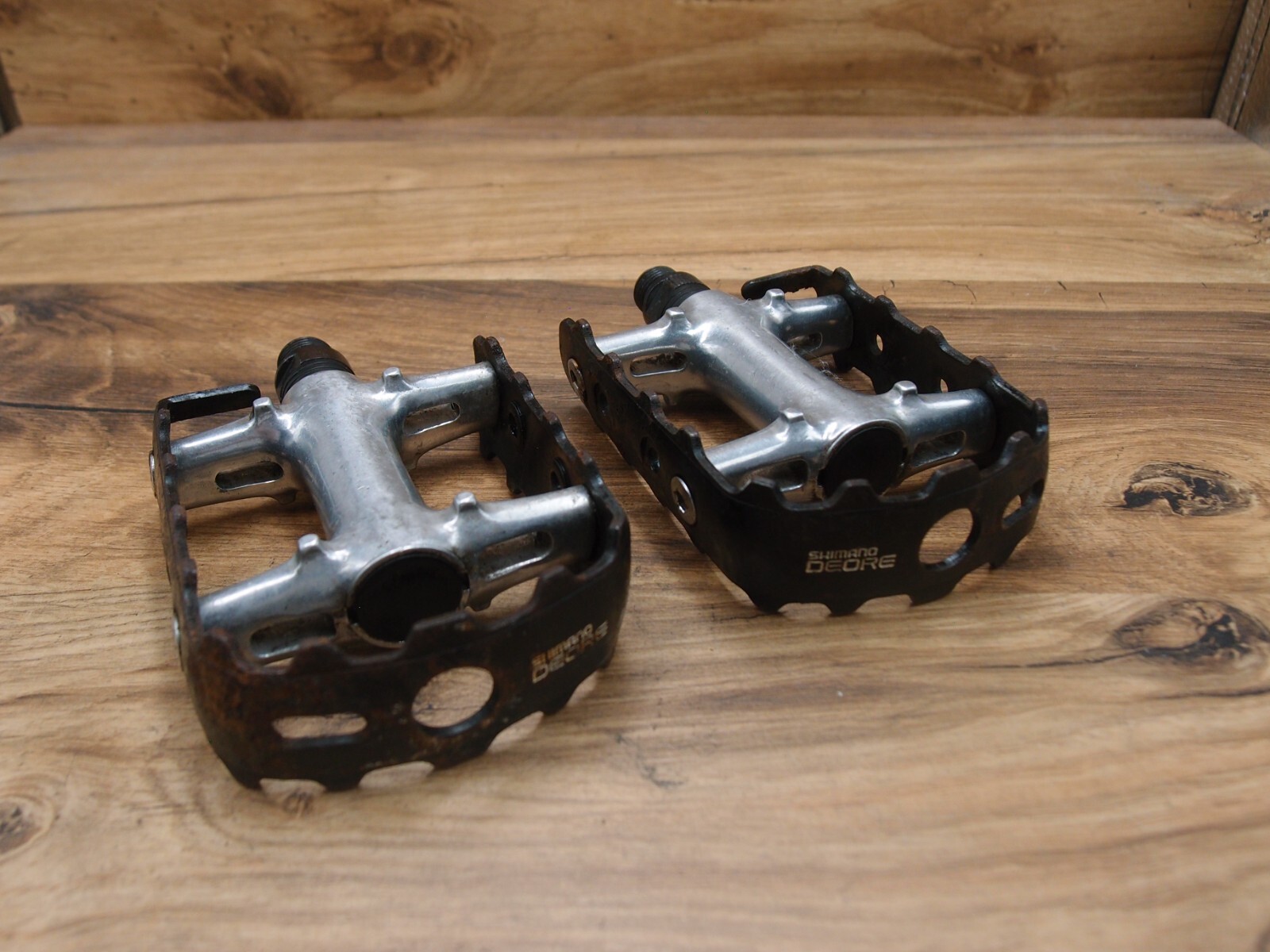 1990’s MTB flat platform pedals Shimano Deore PD-MT60 Bear Trap VIA Japan