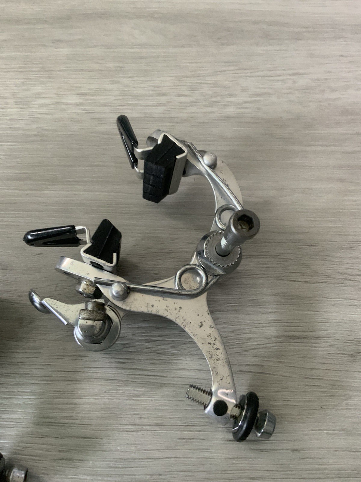 CAMPAGNOLO RECORD BRAKE CALIPERS 42-52 MM LONGER REACH RECESSED MOUNTS