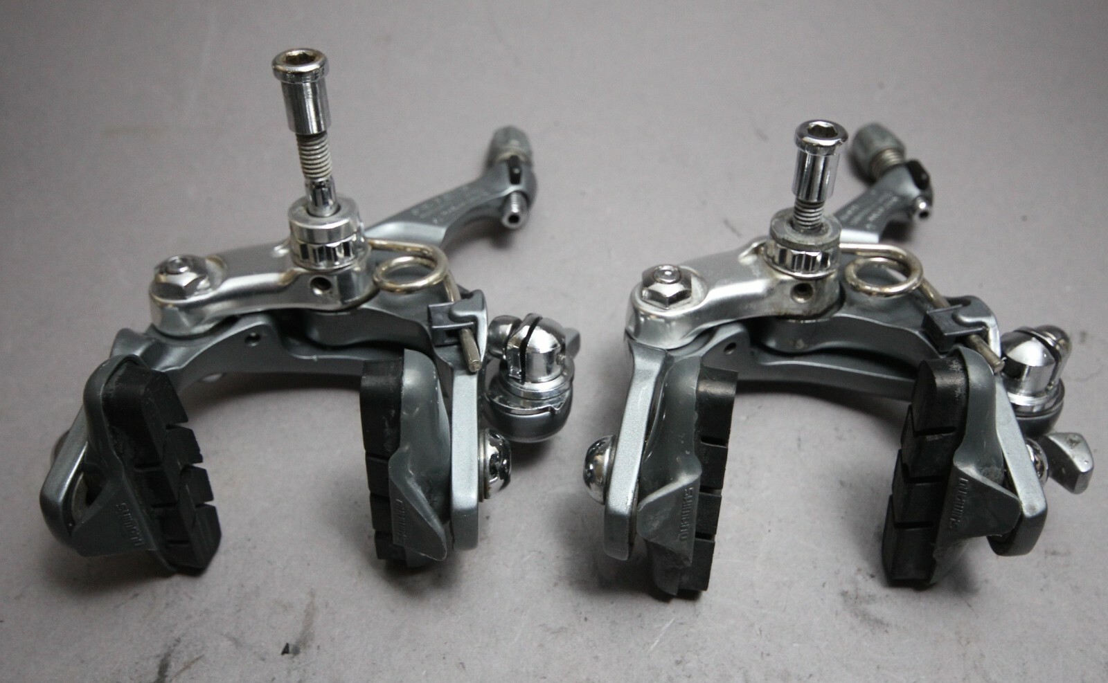 Shimano 600 Tricolor BR 6403 Brake Caliper / 400g / Dark Grey / Brakes Brakes