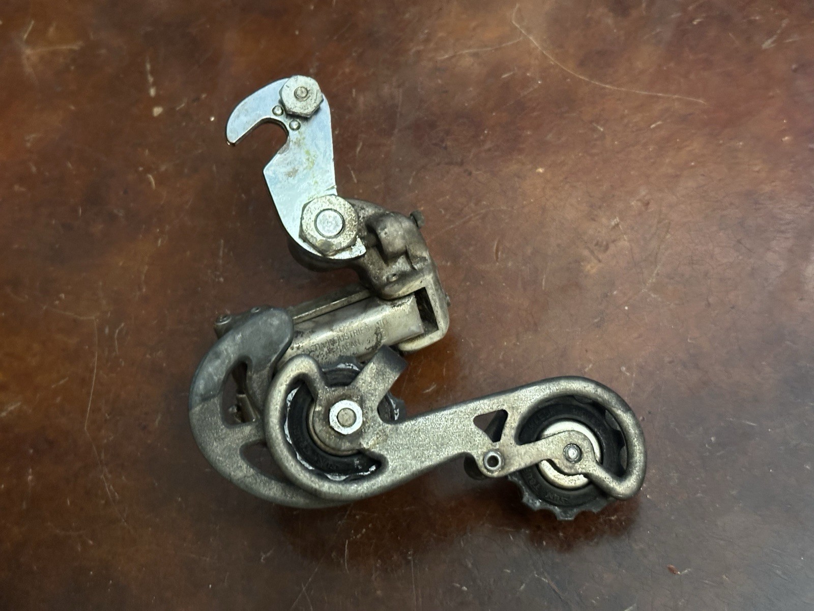 Vintage SunTour V-GT Luxe Rear Derailleur Long Cage Alloy Silver Friction