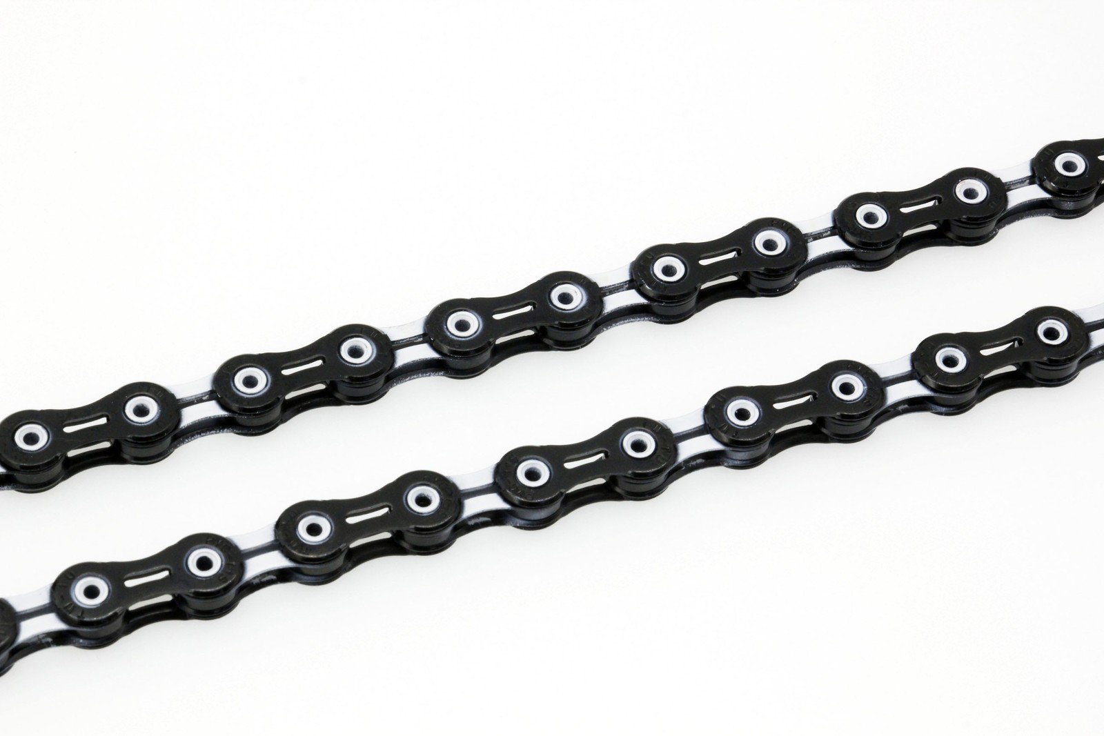 PYC Road Mountain 11-Speed Bicycle Bike Chains in Black/Gold/Silver colors