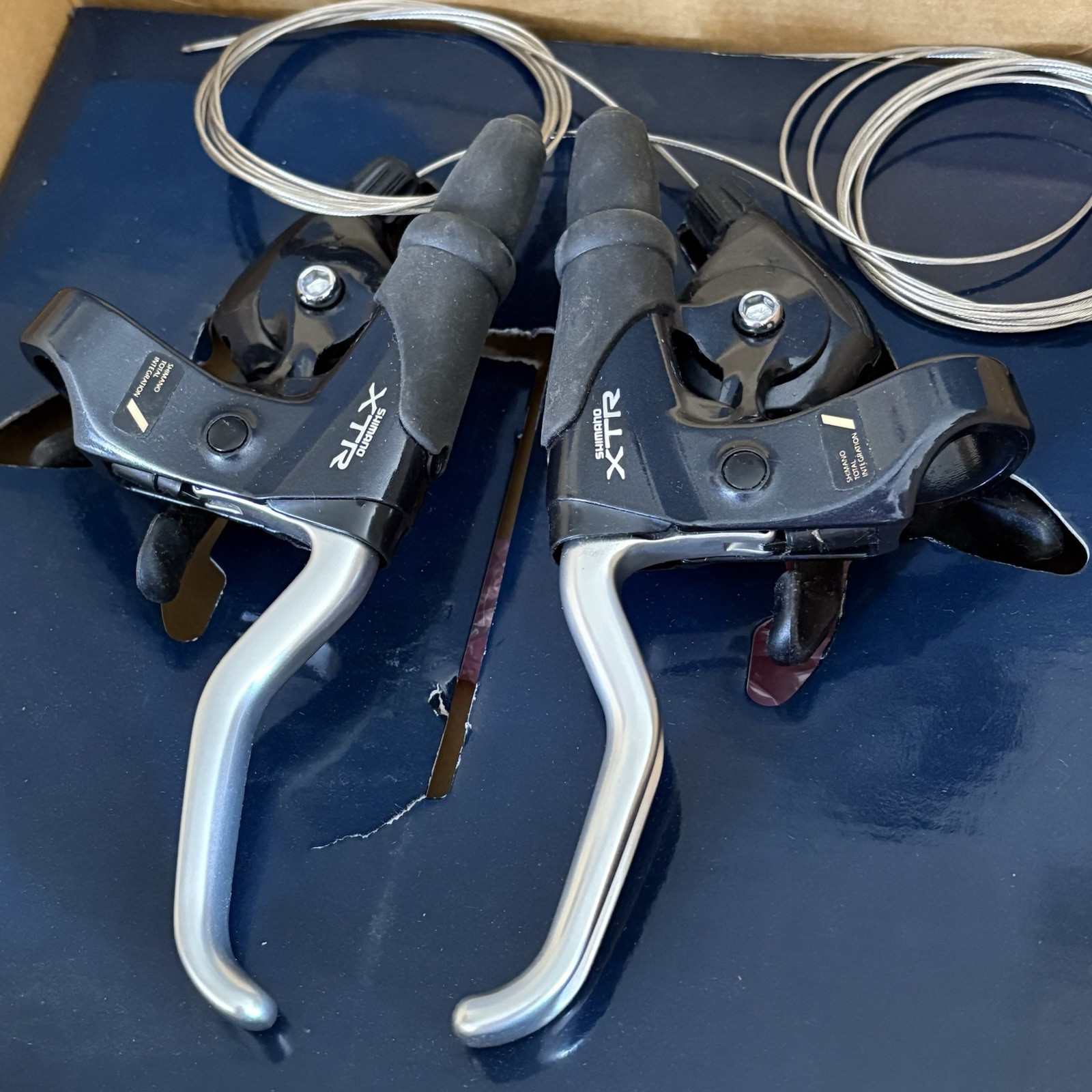 Vtg NOS Shimano XTR M900 Shifter Brake Lever Combo NIB STI Rapidfire 3×8 Cables
