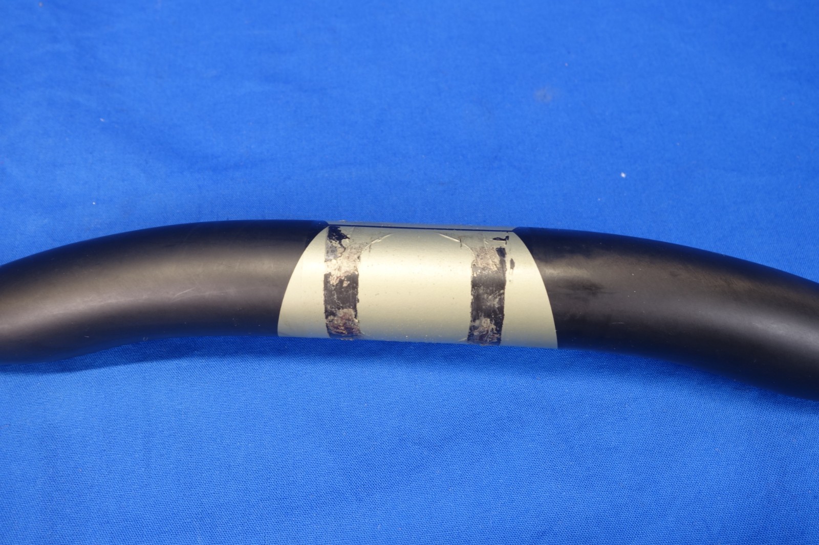 Renthal FATBAR LITE Carbon Mountain Bike Handlebar 680mm width x 31.8mm Clamp