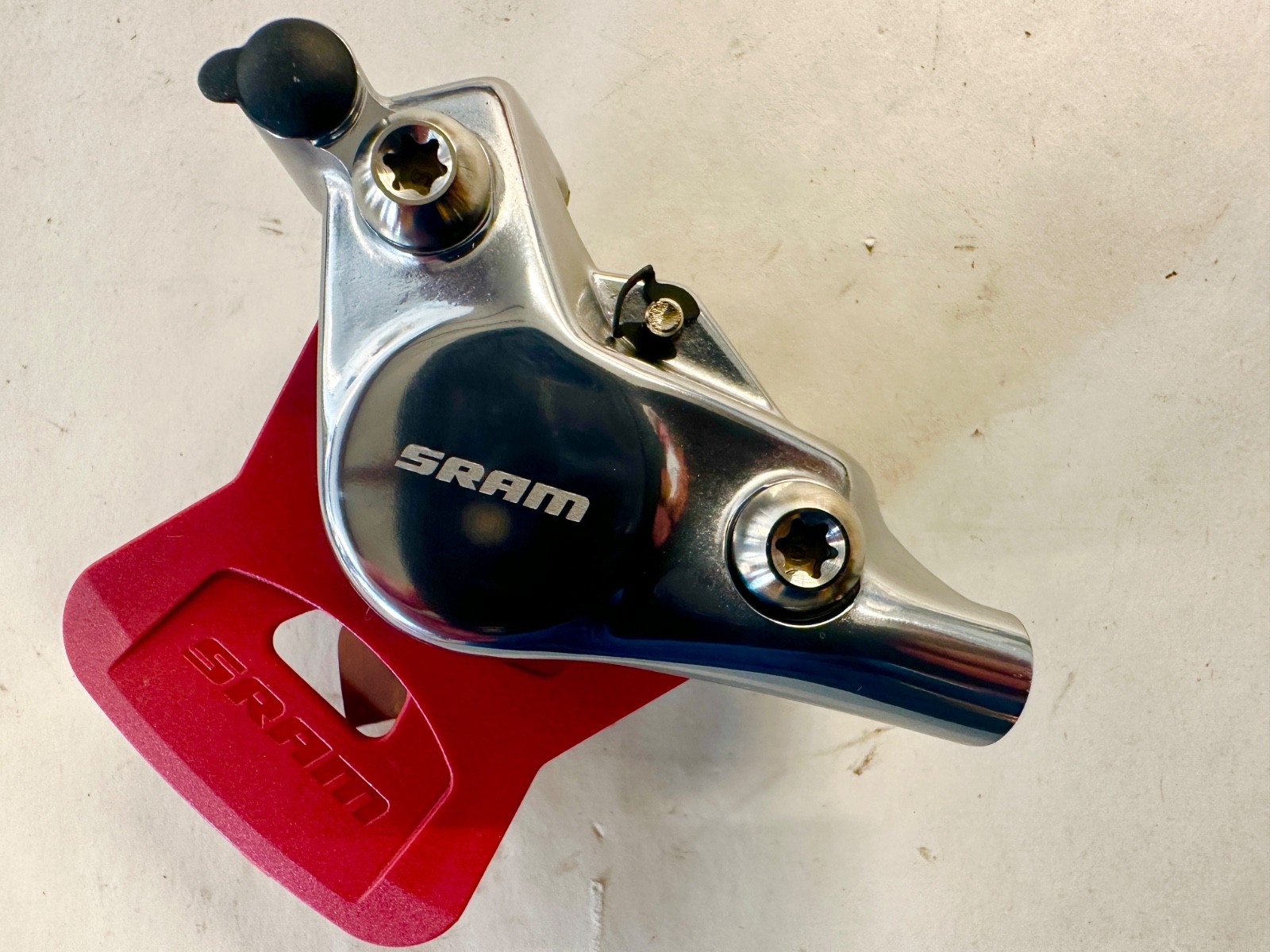 SRAM RED eTap AXS HRD Disc Brake Caliper, Flat Mount, Polar Grey, D1