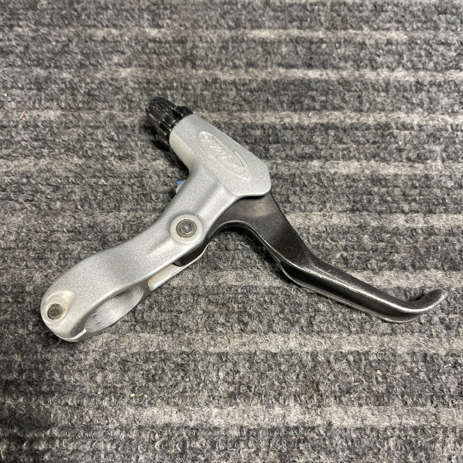 Vintage AVID Left/Front V-Brake Lever 22.2mm Clamp 2 Finger Mountain Bike MTB