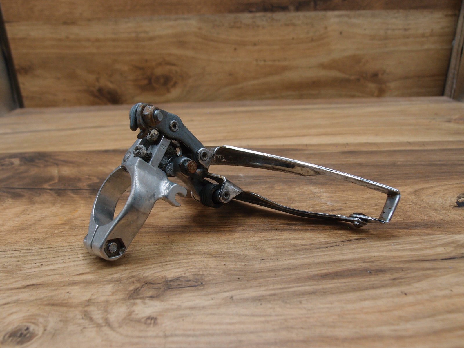 1980’s front derailleur Suntour Maeda VIA Japan 28.6 mm bottom pull
