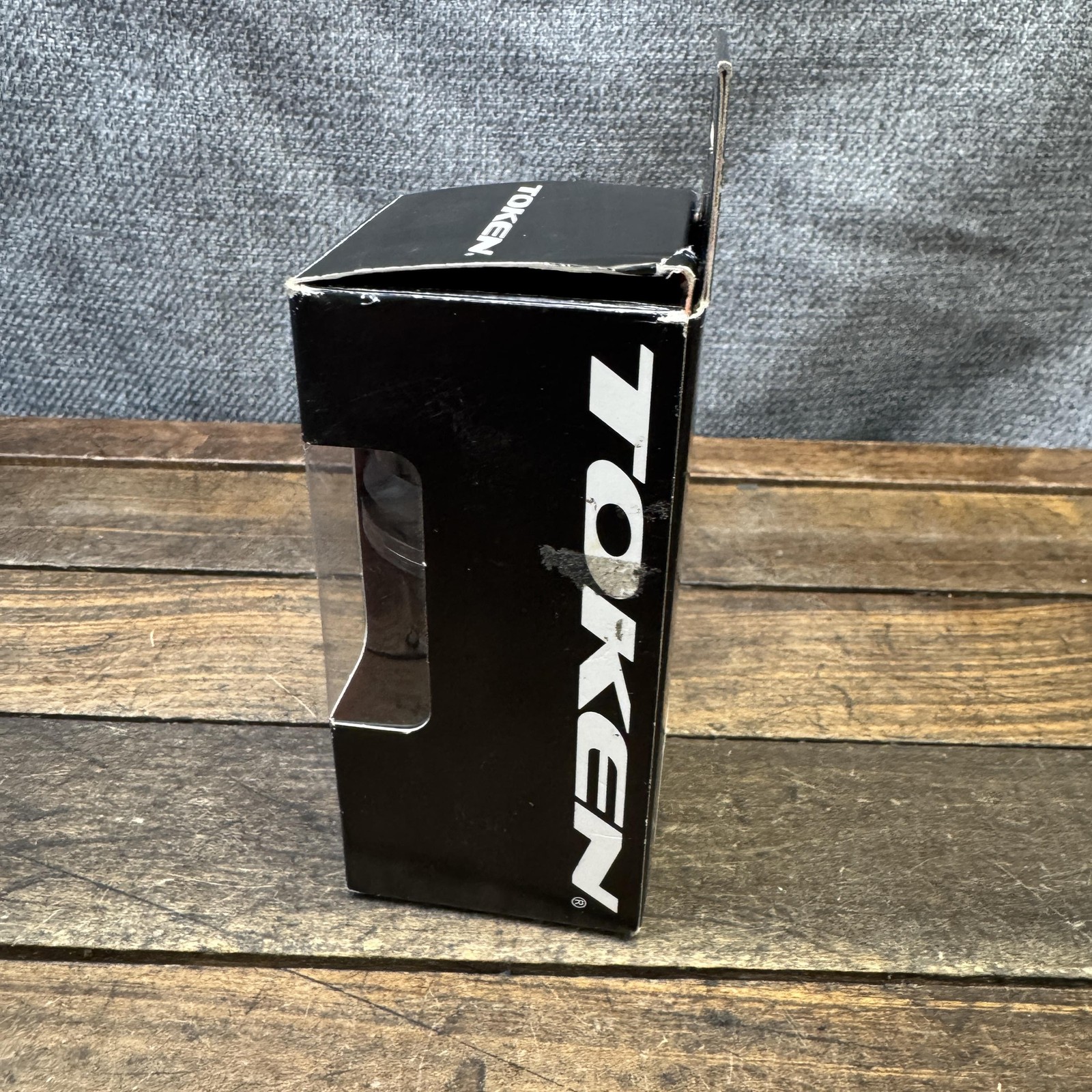 Token BB4629 Ninja DUB Bottom Bracket PF30 Press Fit 29mm Black MTB Bike
