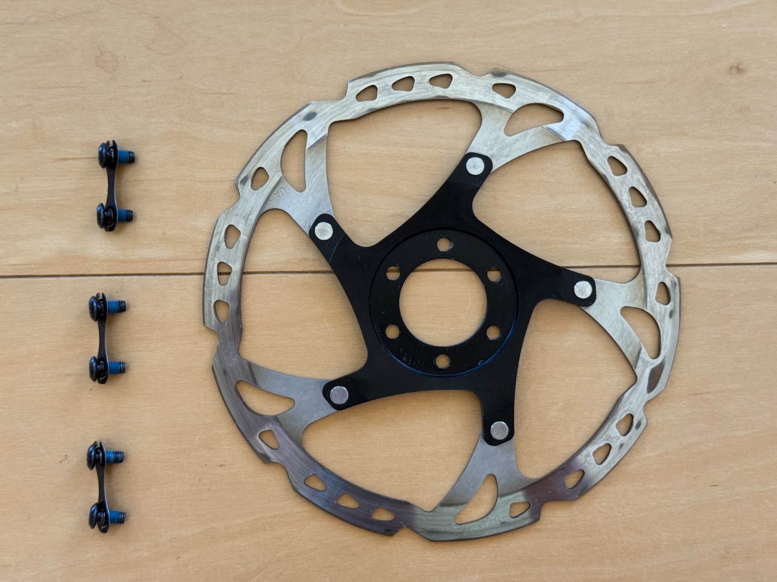 Shimano XT SM-RT76, 6 Bolt Brake Rotor – 180mm