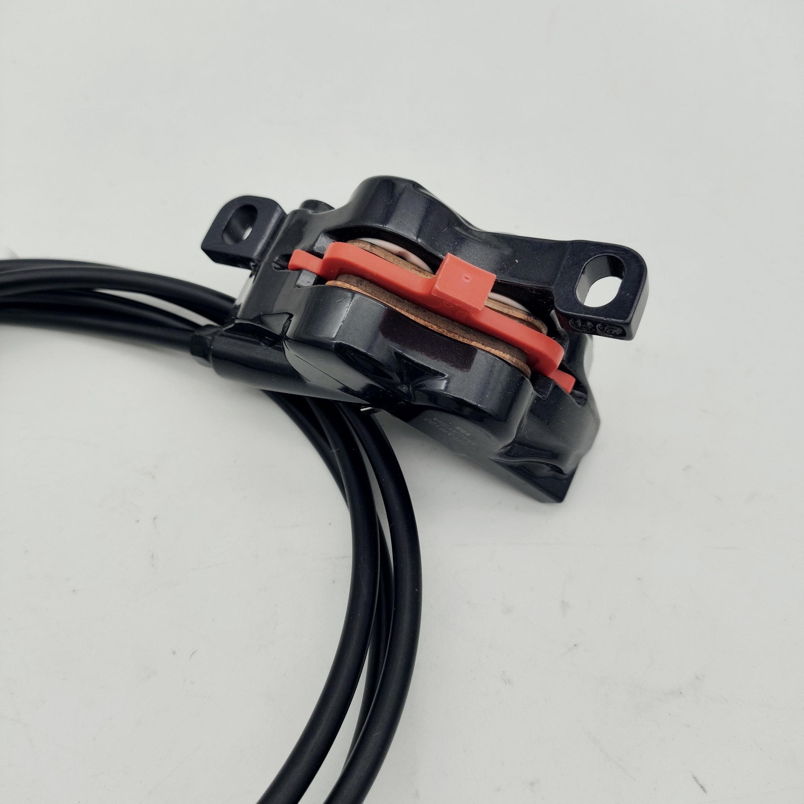 Shimano Deore BL-BR-M6100 Lever / BR-M6120 4-PISTON Disc Brake Caliper Rear Set