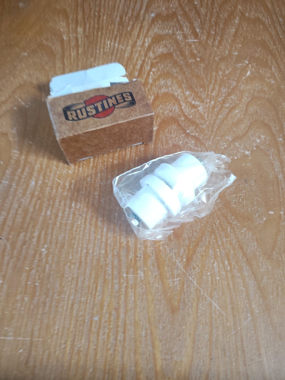[8.71] Rustines Pair 2 Rubber Handle Bar End Expanding Plugs Caps NIB White