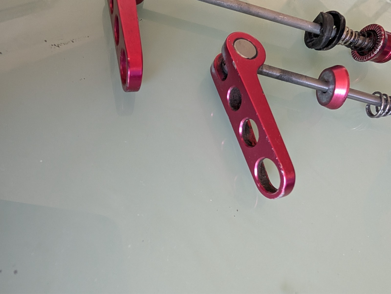 Ringle Holey Red Skewers Pair Ti