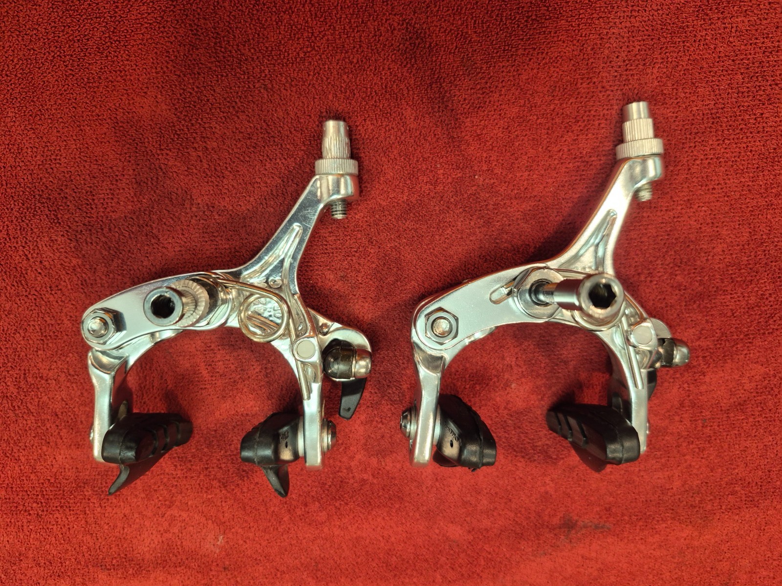 TEKTRO 420A Dual Pivot Road Brake Caliper Set for Recessed Mount