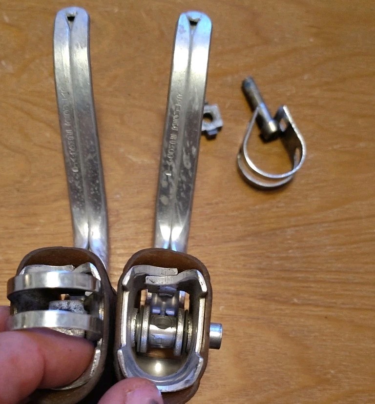 [903.2] Vintage Dia-Compe Brake Levers Pair Drop Bar Road Bike Silver Alloy