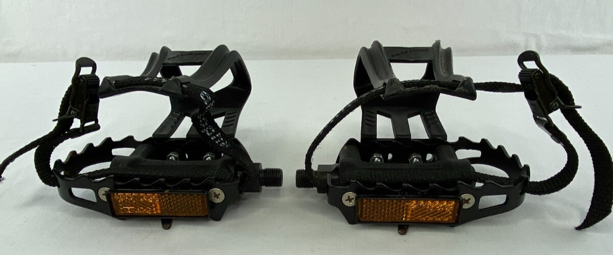 Sakae Pedals w/ Christophe 43 Toe Clips Metal Plastic Bicycle Parts **NOTE** B55