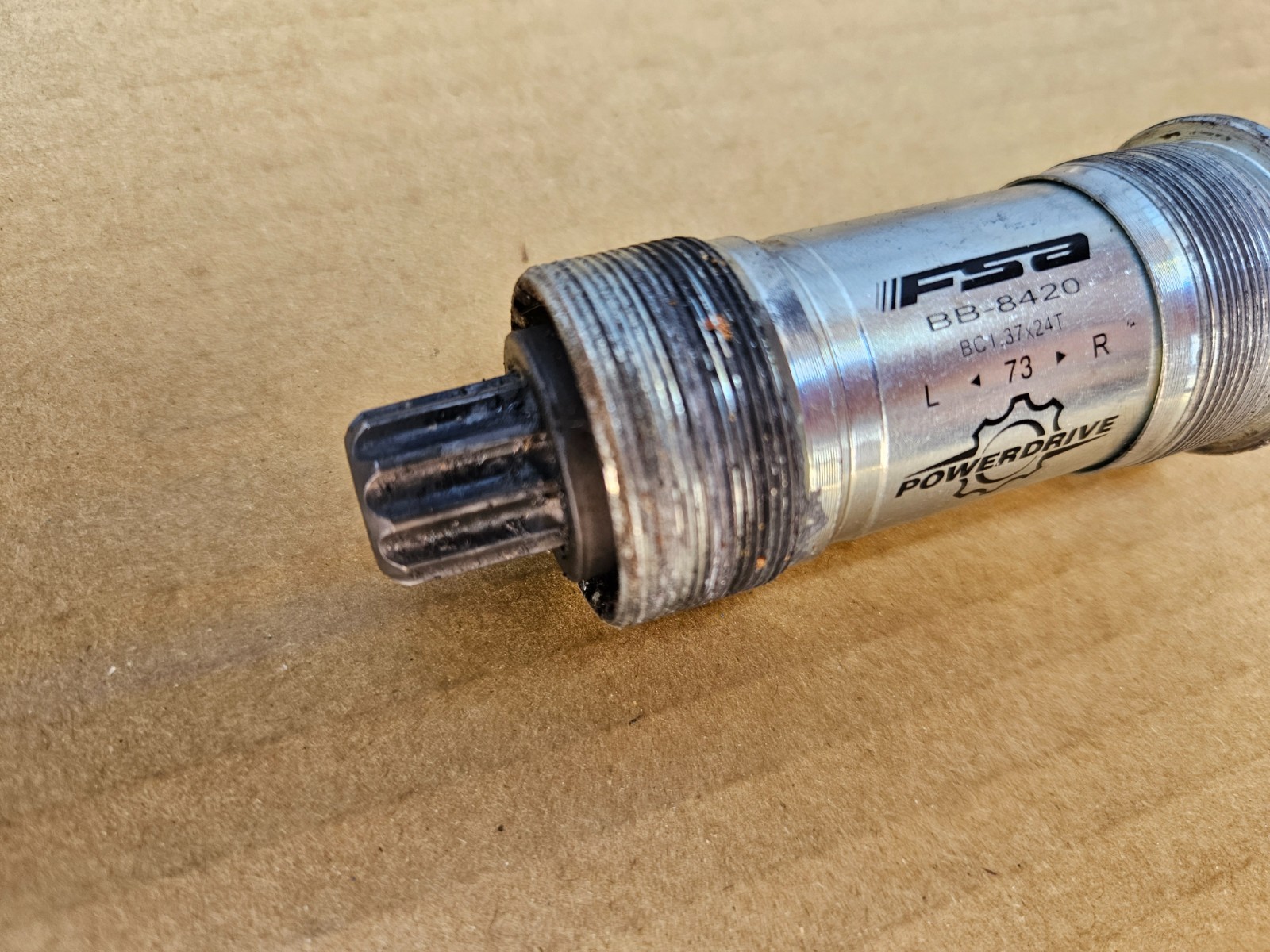 FSA BB-8420 PowerDrive Bottom Bracket 73mm Shell 113mm Spindle English Threaded