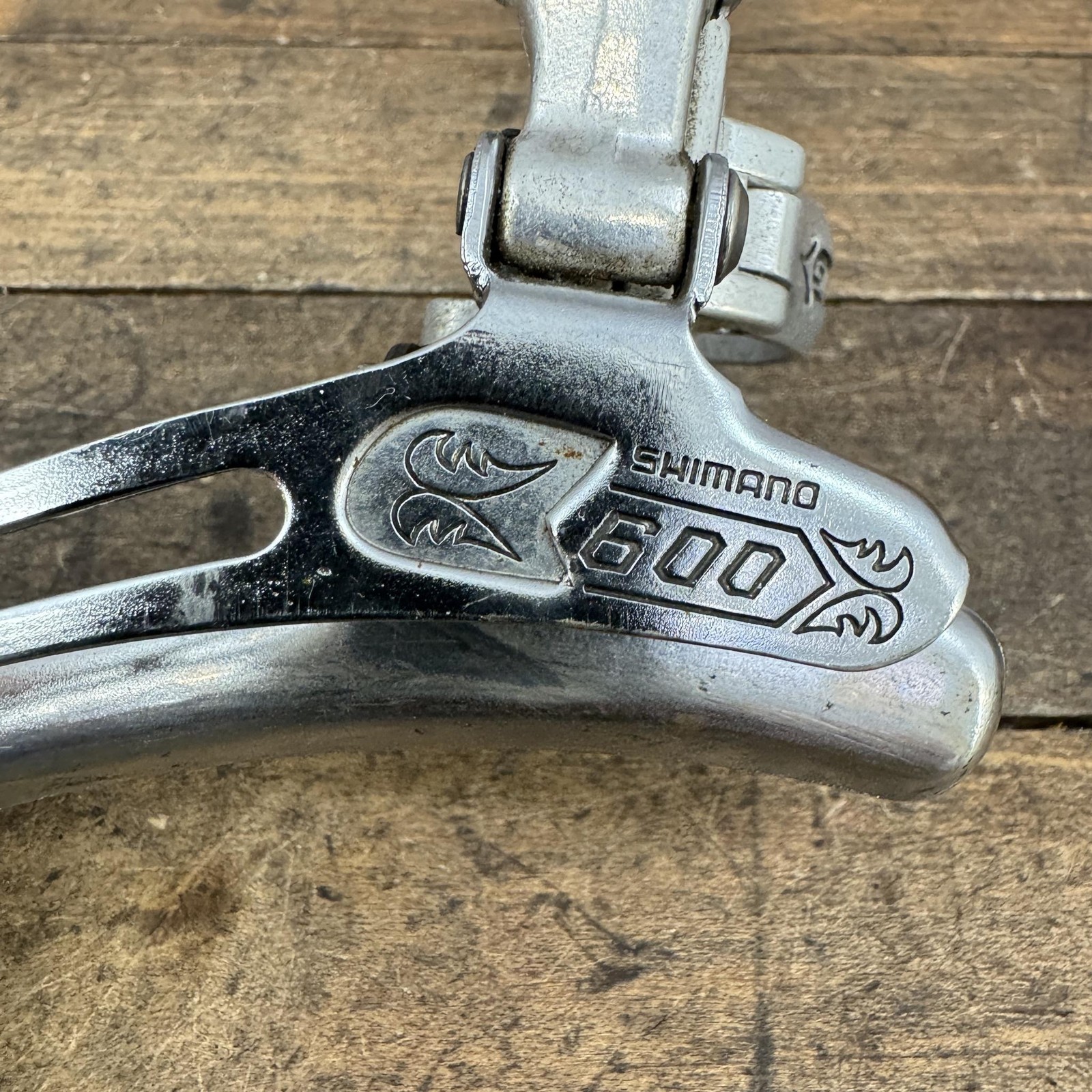 Vintage Shimano 600 Front Derailleur Arabesque 28.6 Clamp Bottom 6s Japan