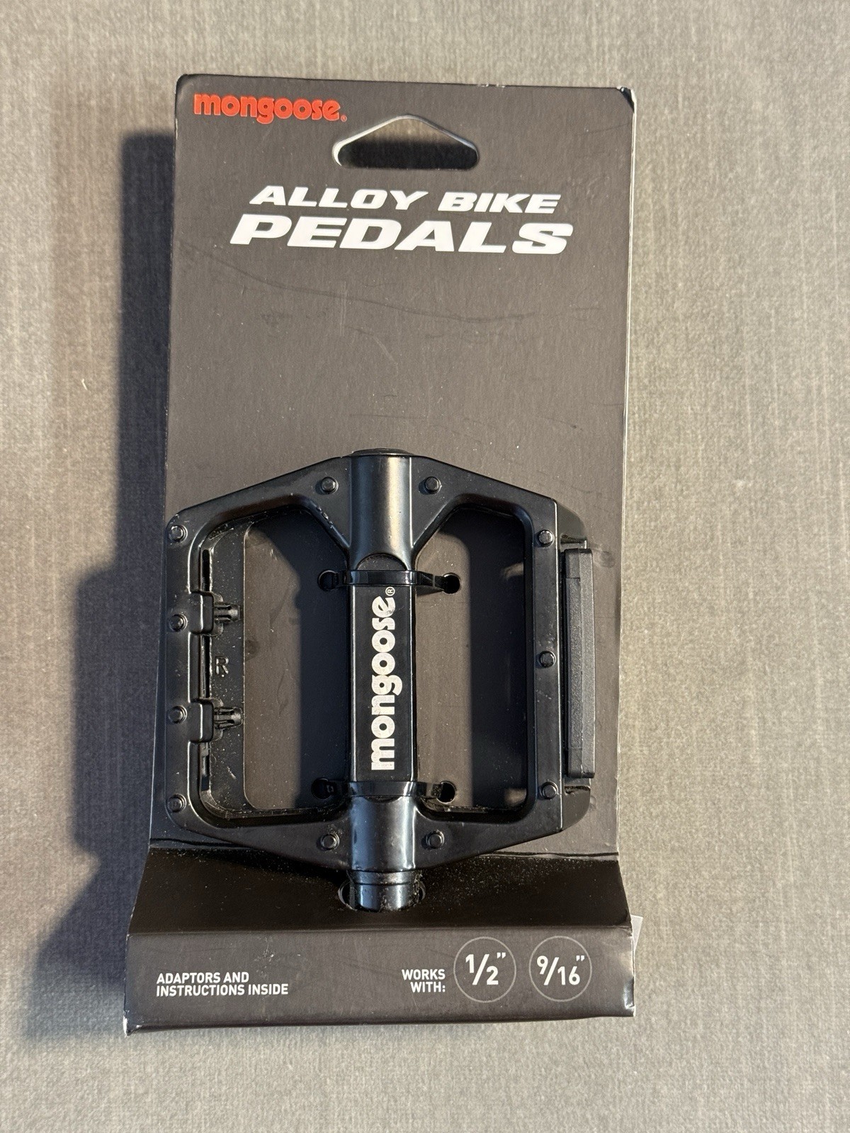 Mountain Bike Pedals Alloy Lightweight with Reflectors Fits 1/2 9/16