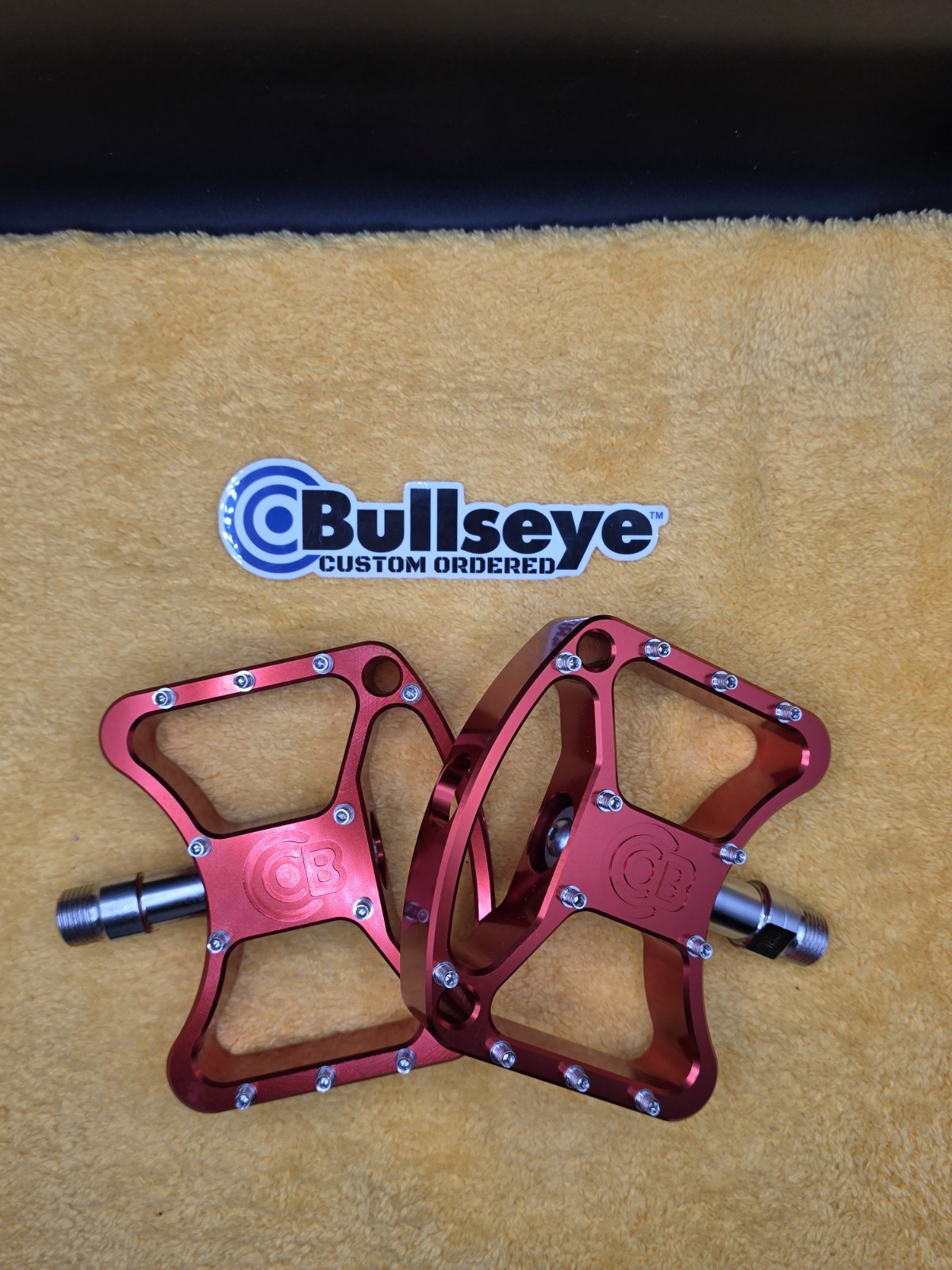 BULLSEYE 🎯 ELITE Pedals Red Rare Upgraded Bearings BMX GT HARO se Bikes HUTCH