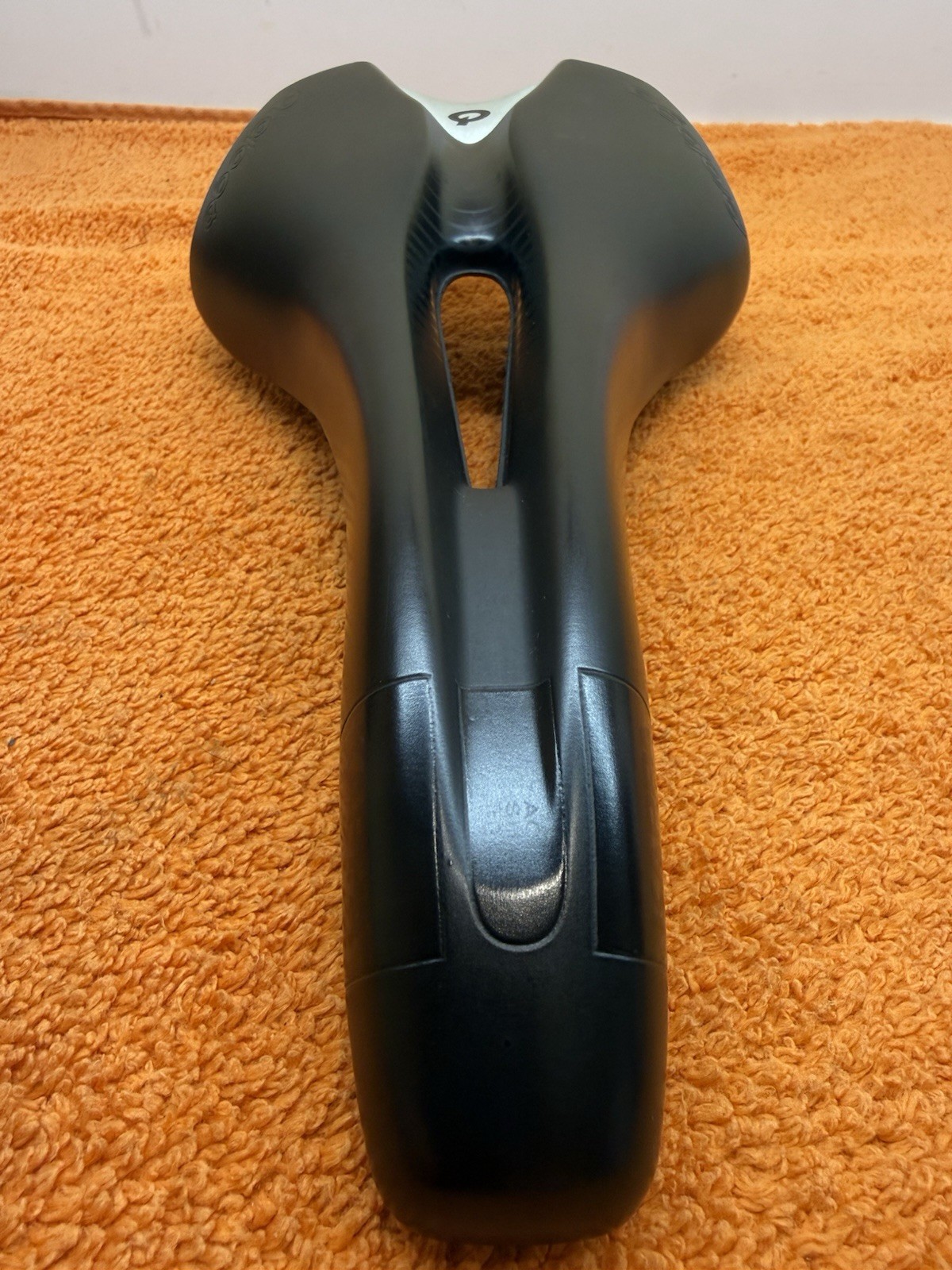 Prologo Kappa PAS Road Bike Cutaway Saddle seat 143mm