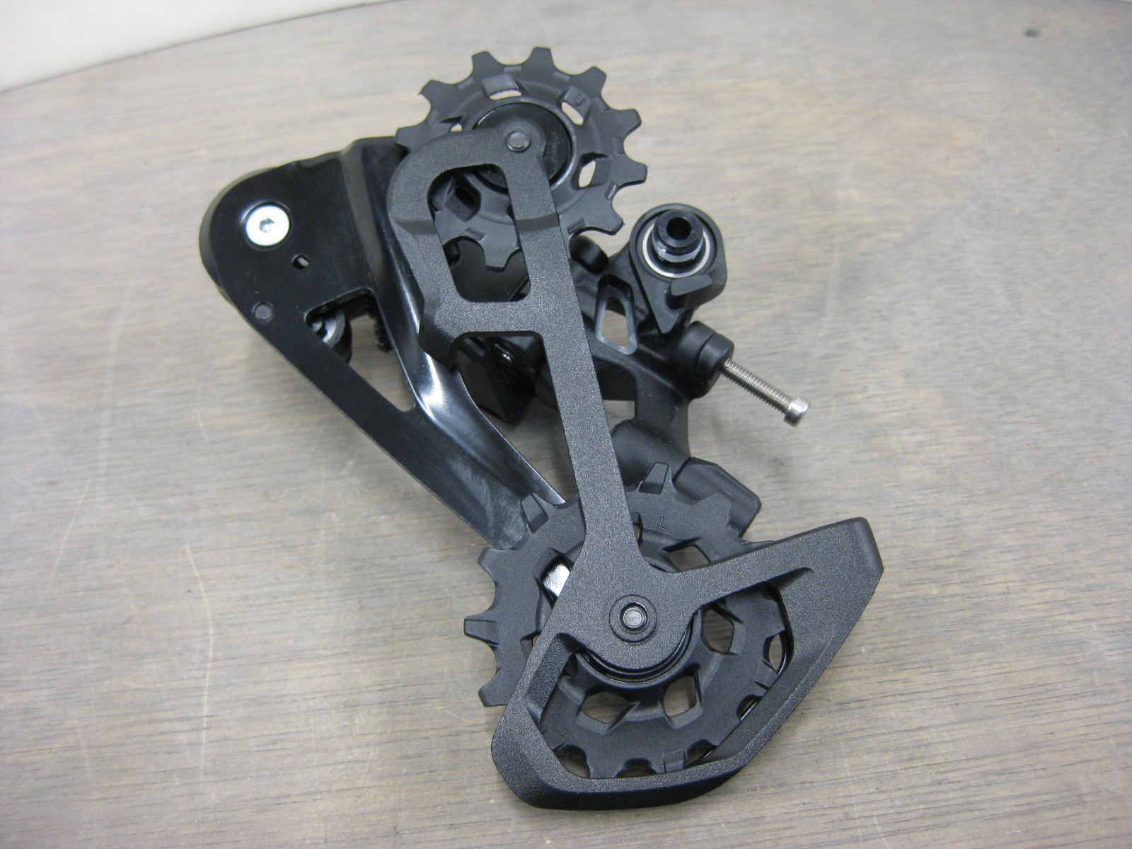 SRAM Apex XPLR Rear Derailleur – 12-Speed, Medium Cage, 44t Max, D1