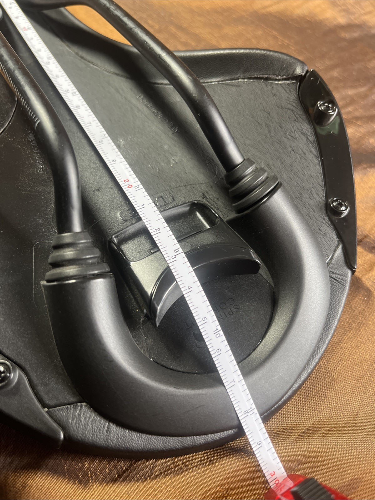 Fizik Aliante 3 SPINE CONCEPT Black Railed Saddle LARGE 245g