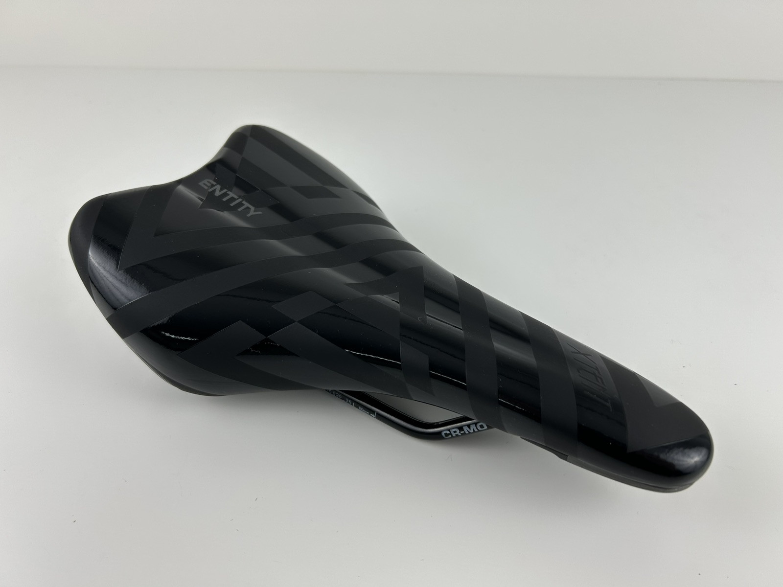 ENTITY XTENT ROAD SADDLE COMFORT GEL CHROMOLY CR-MO 245mm