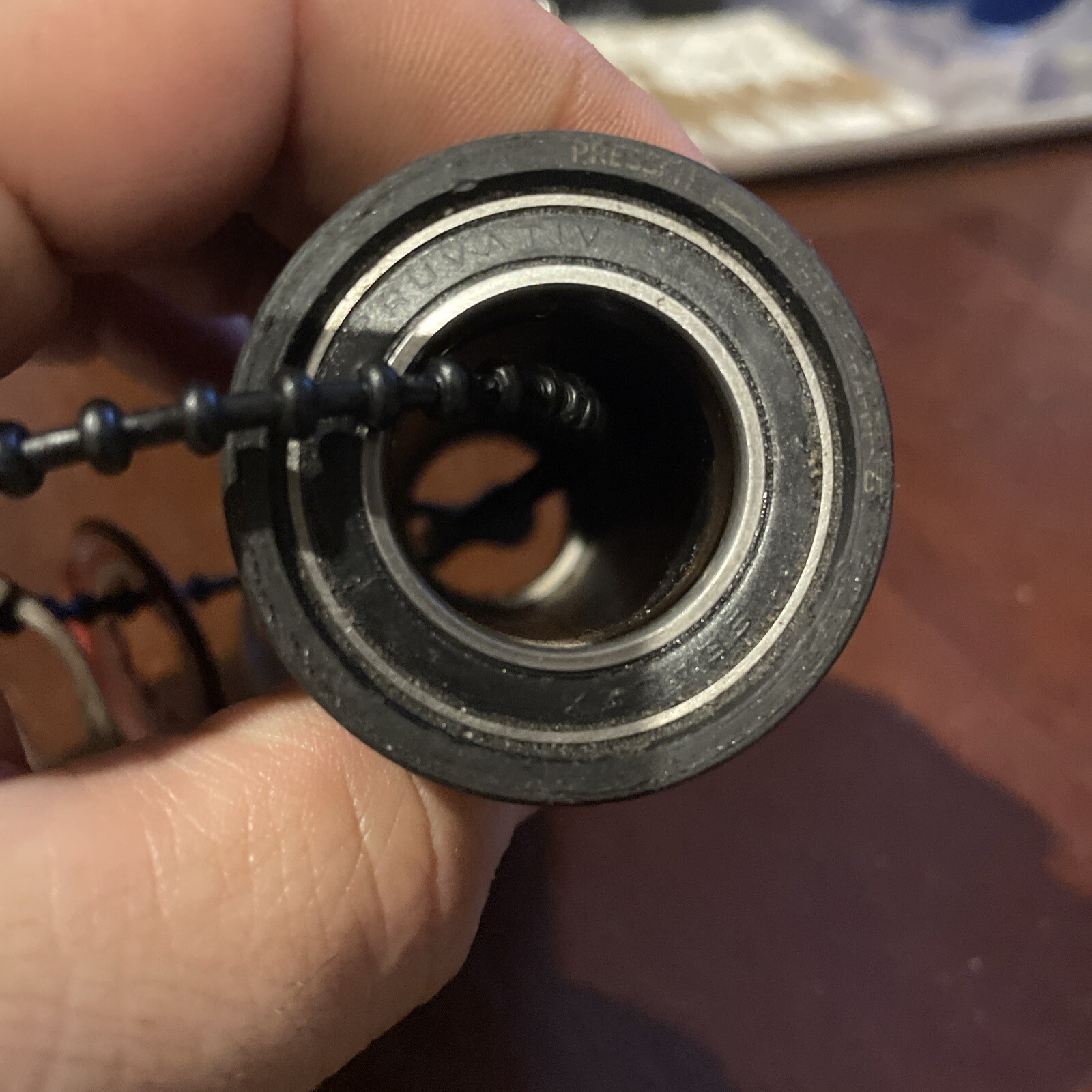 Truvative 86mm Press In Bottom Bracket