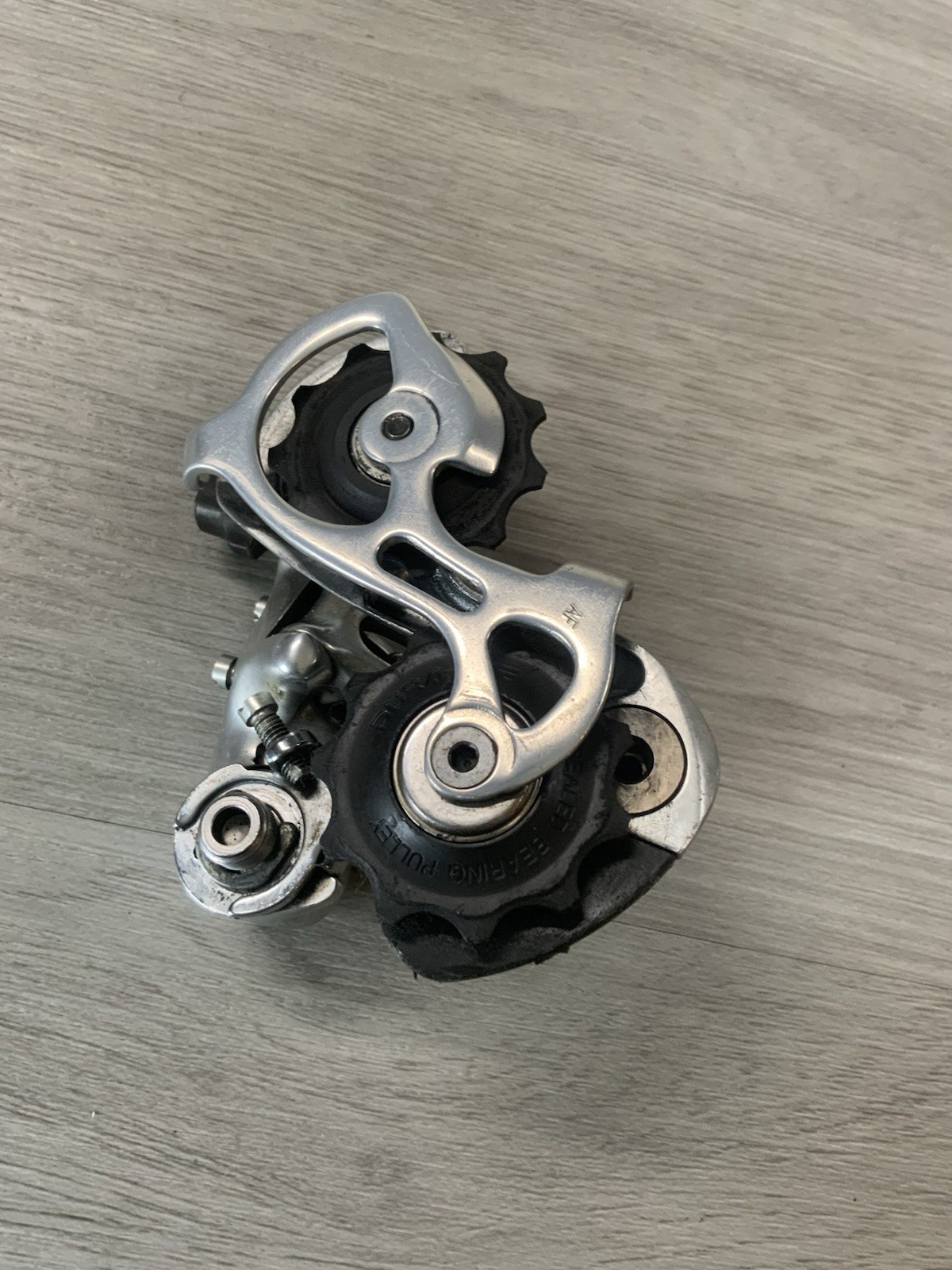 SHIMANO DURA ACE REAR DERAILLEUR 7700 10 OR 9 SPEED