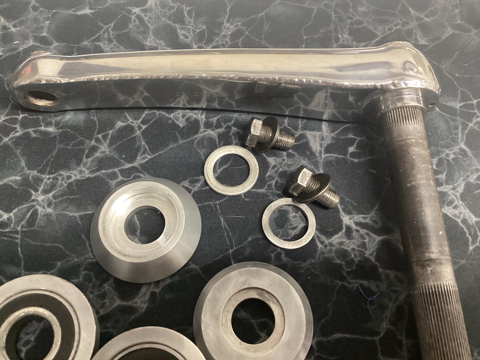 GT Overdrive Cranks 180mm Excellent Condition W/BB & Hardware BMX 1990’s Rare