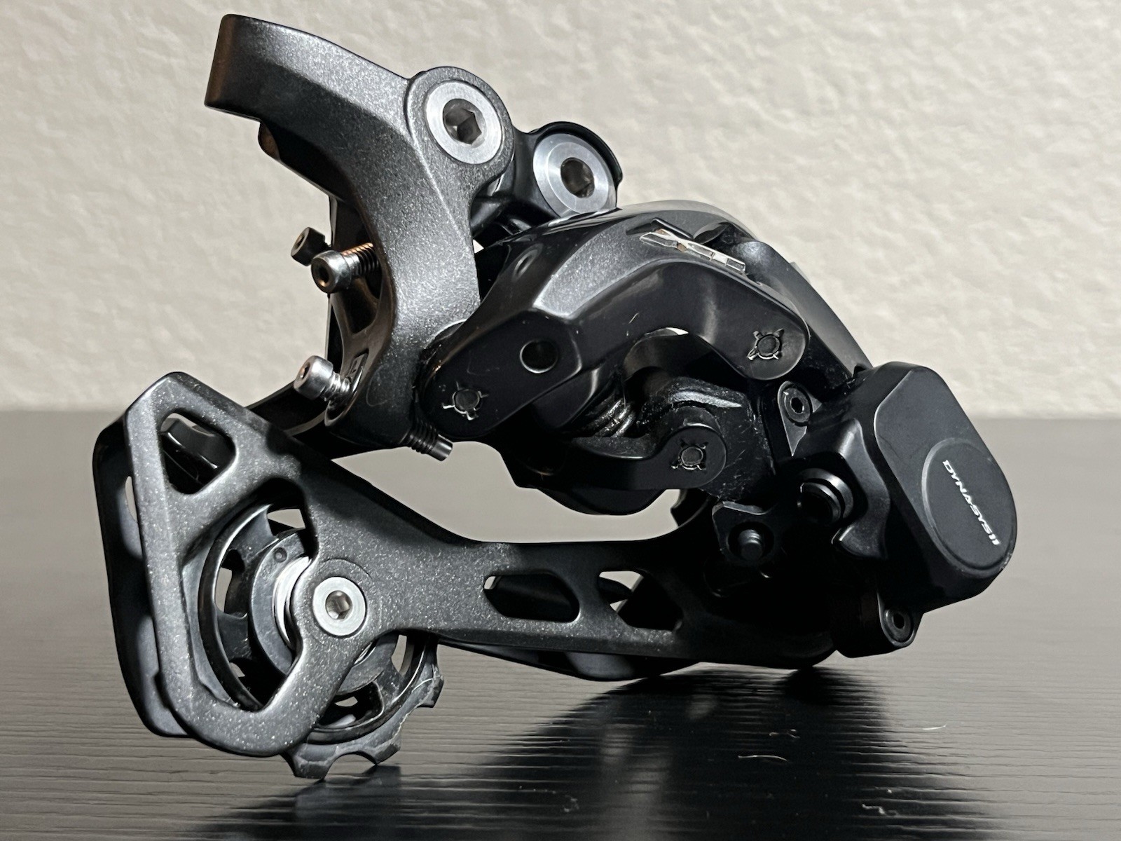 Shimano Deore XT 11-Speed Rear Derailleur [RD-M8000]